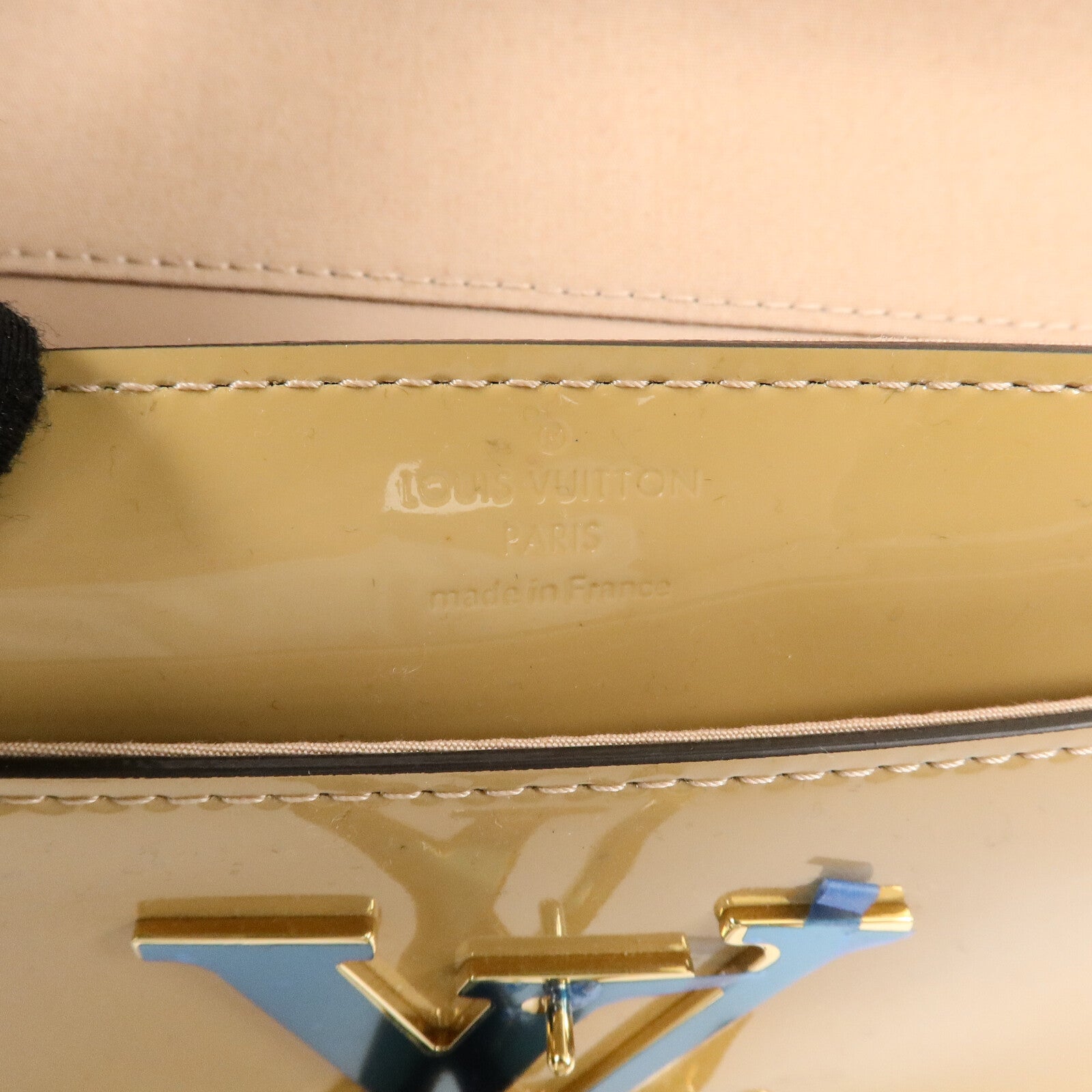 LOUIS VUITTON Vernis Louise Clutch手拿包