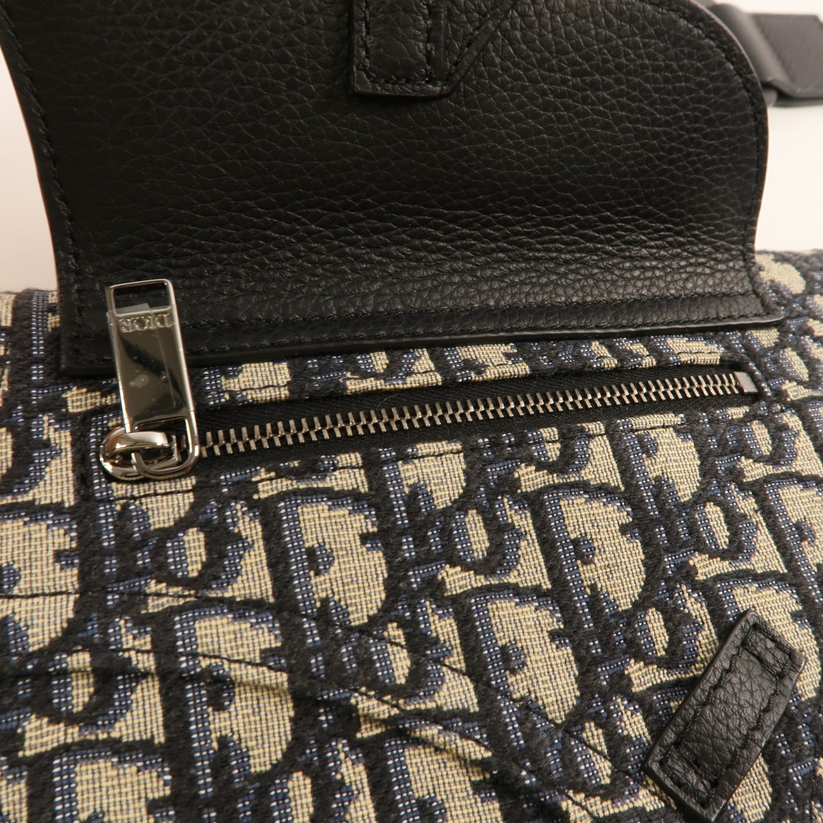 Dior 帆布Shoulder Bag肩背袋