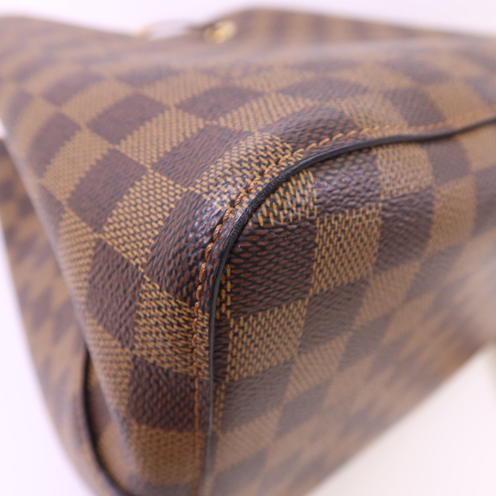 LOUIS VUITTON Damier NeoNoe金扣肩背袋