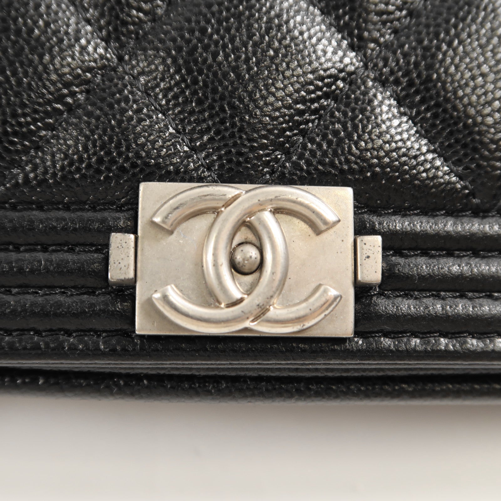 CHANEL 【激減優惠】牛皮皮革Shoulder Bag銀扣肩背袋