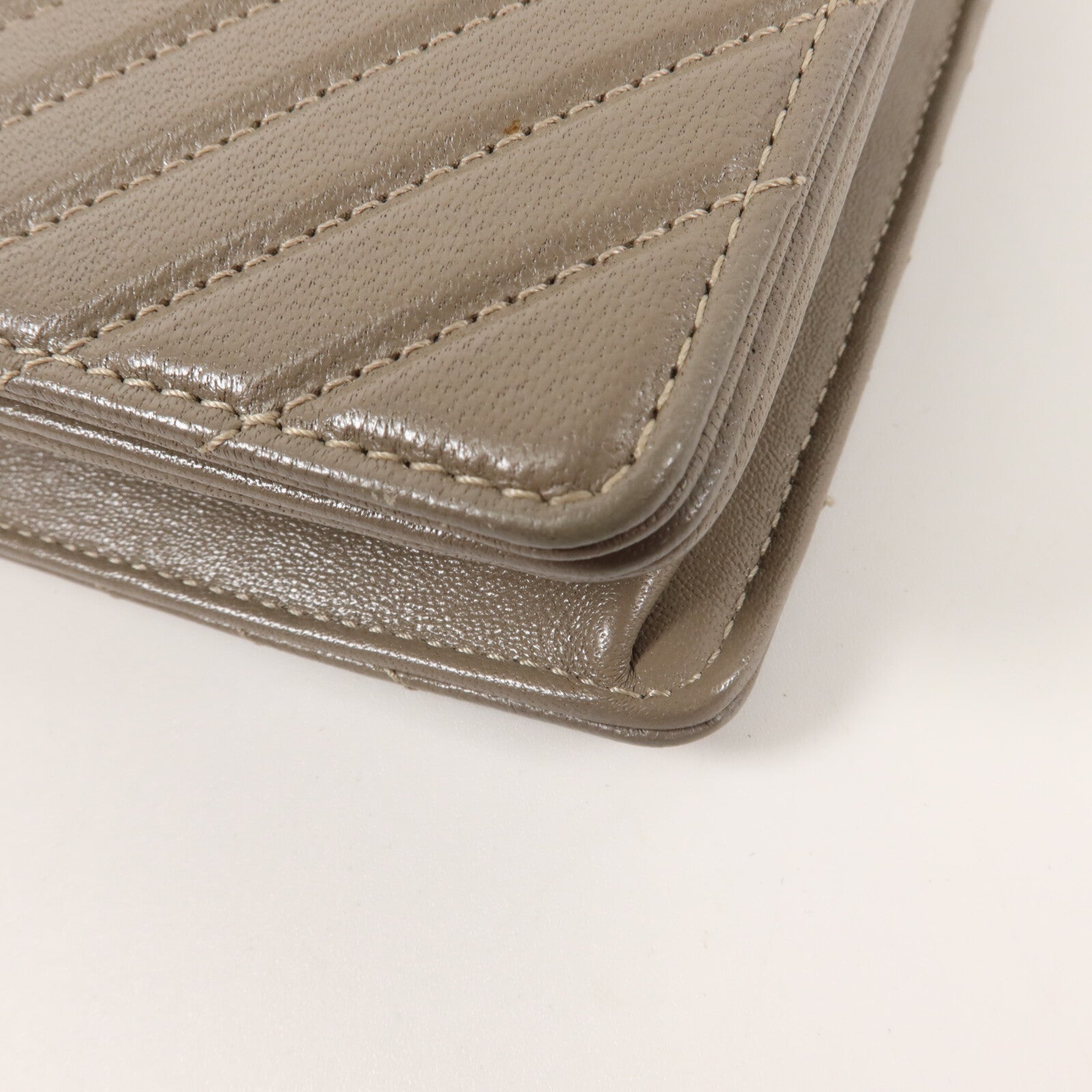 CHANEL 羊皮皮革Chevron Flap Bag鏈帶肩背袋