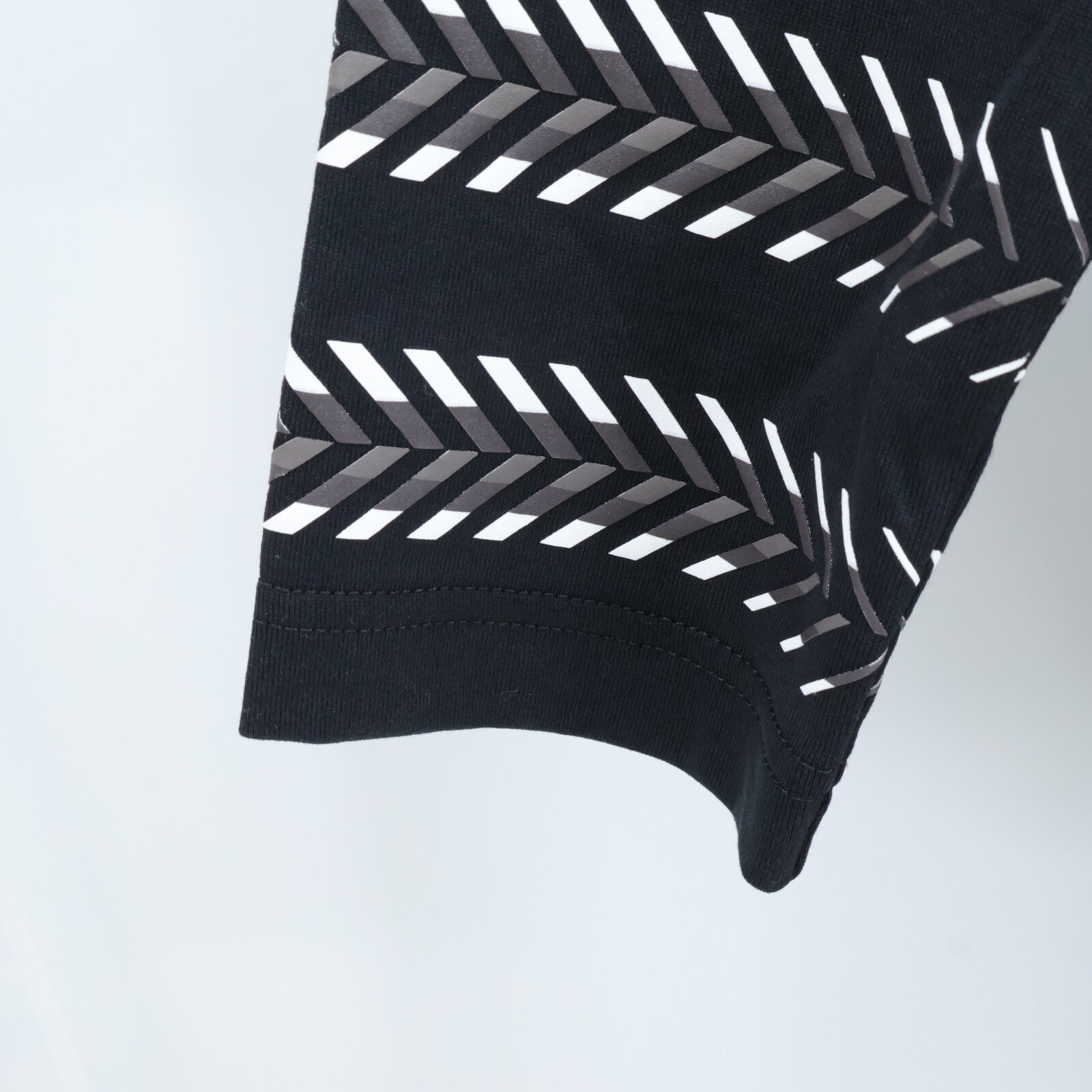 HERMES Cartouche Chevron Long Sleeve T-Shirt上衣