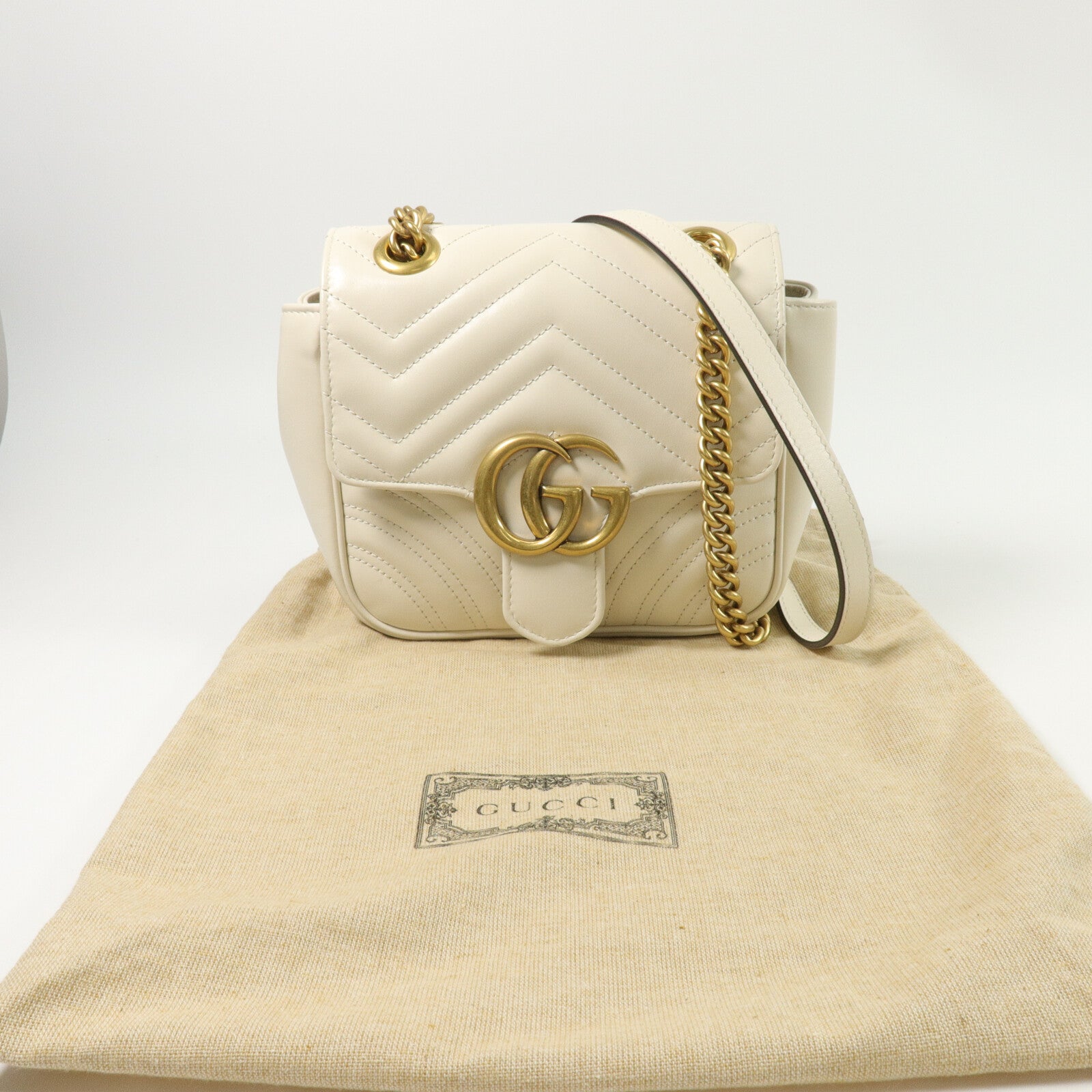 GUCCI 牛皮皮革GG Marmont Mini鏈帶肩背袋