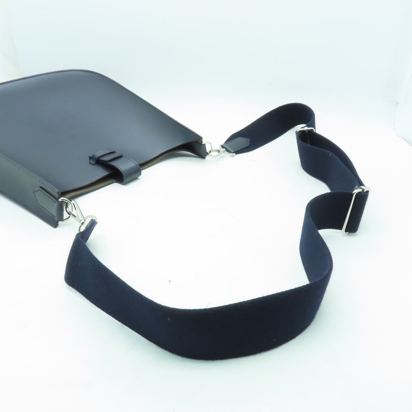 HERMES 【激減優惠】皮革Evelyne Sellier 29銀扣肩背袋Blue Indigo靛藍色