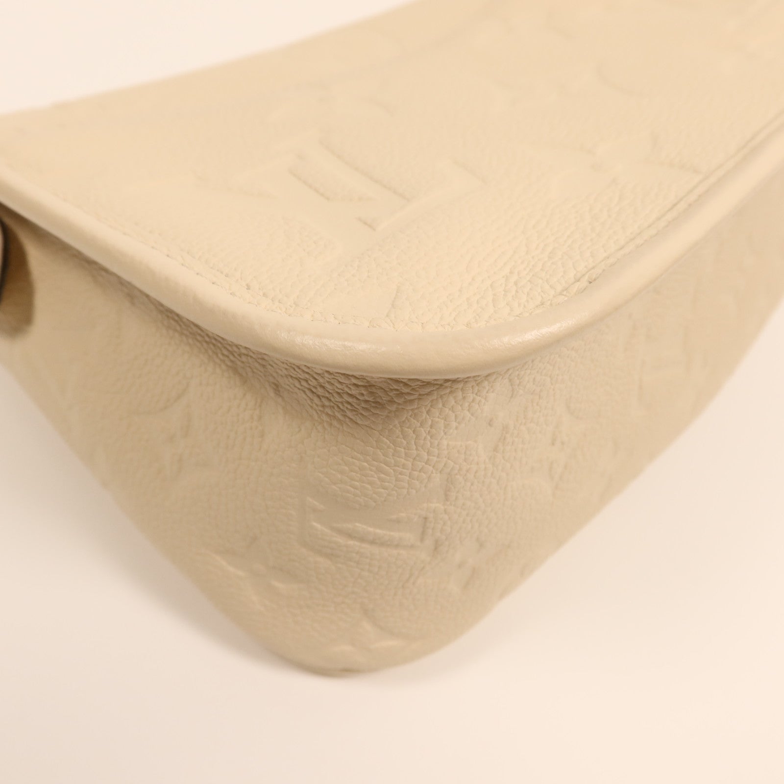 LOUIS VUITTON Monogram Empreinte Diane金扣手挽肩背兩用袋