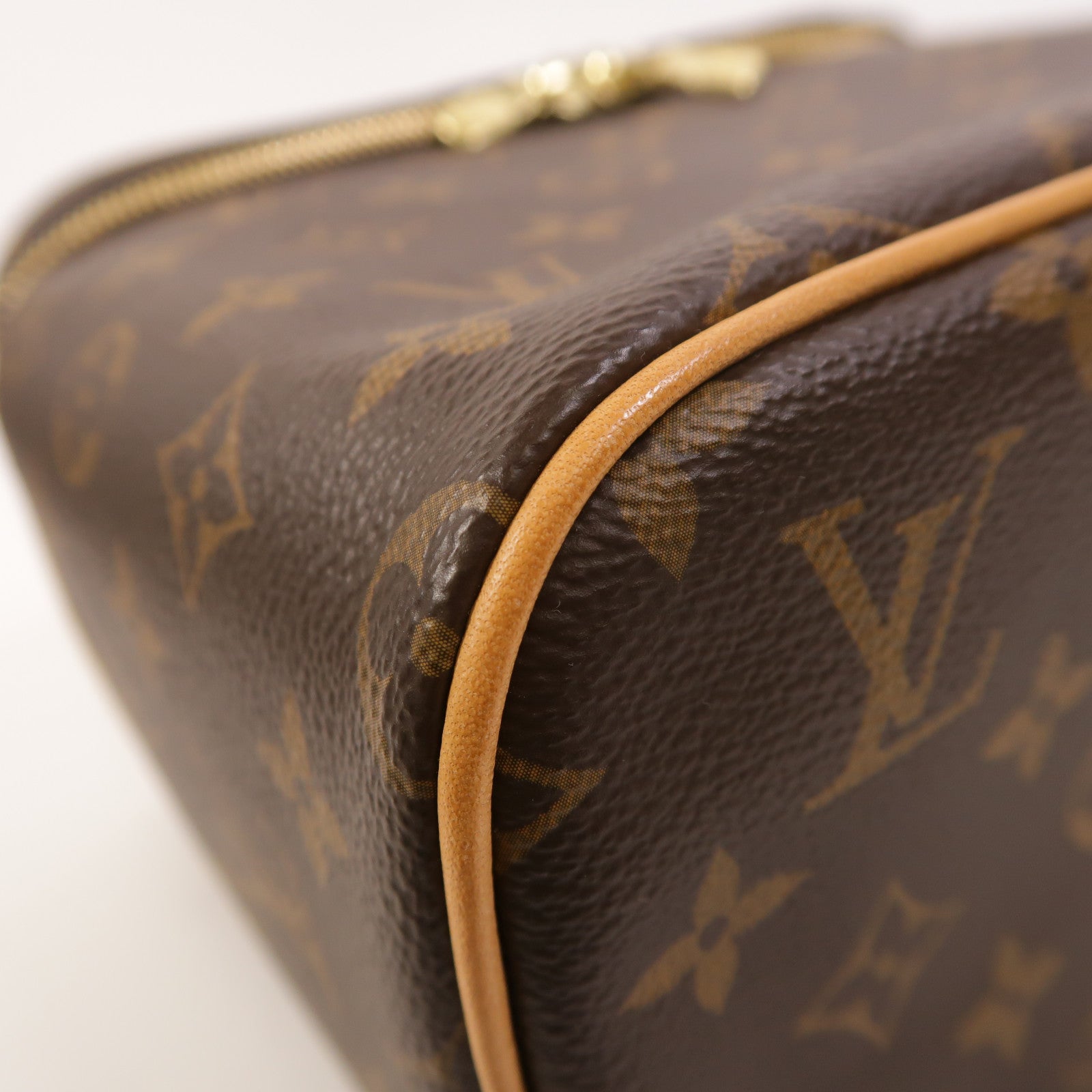 LOUIS VUITTON Monogram Nice BB金扣手挽袋棕色