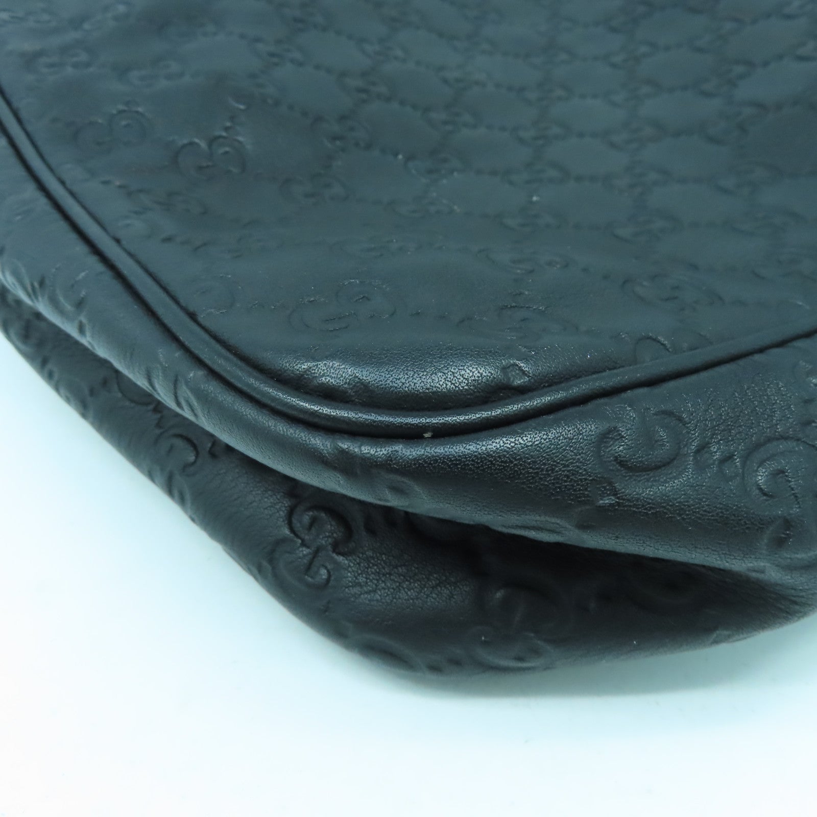 GUCCI 皮革Guccissima Leather銀扣肩背袋黑色