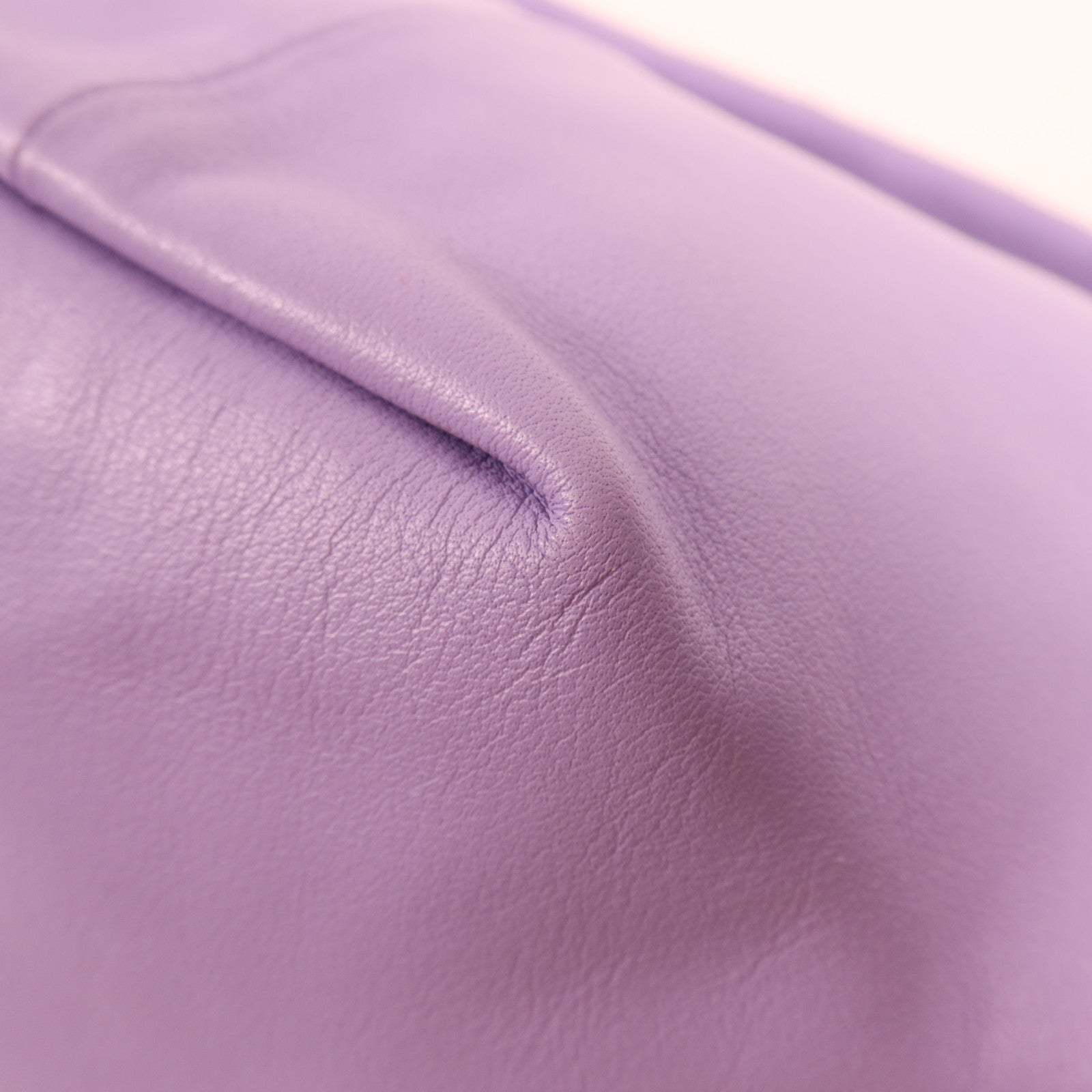 BOTTEGA VENETA 牛皮皮革Hand Bag銀扣手挽袋