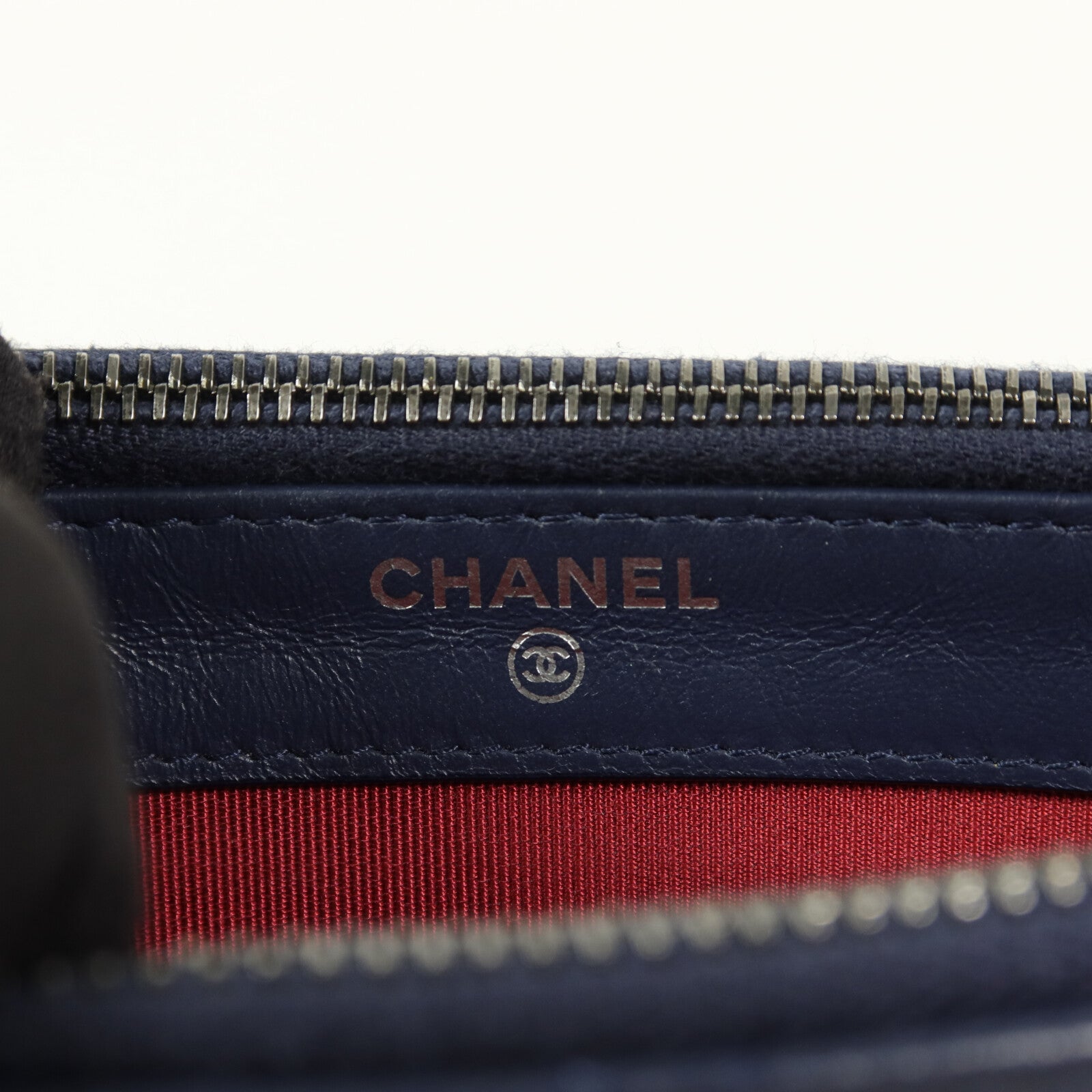 CHANEL 牛皮皮革Gabrielle Wallet On Chain鏈帶肩背袋