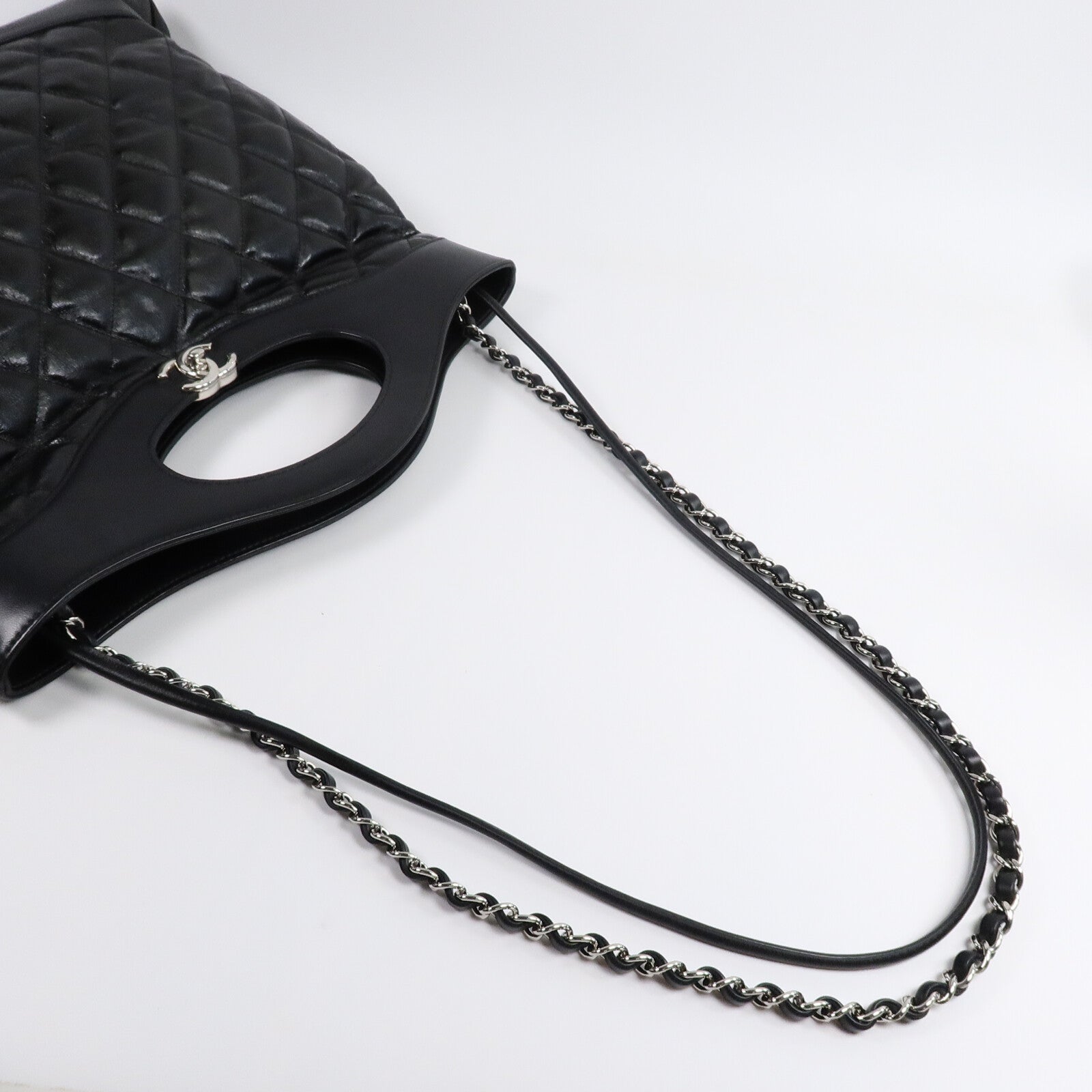 CHANEL 牛皮皮革Chanel 31 Large鏈帶手挽肩背兩用袋