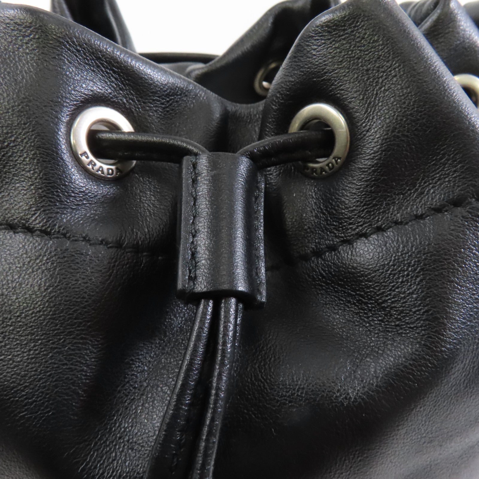 PRADA 牛皮皮革2 Way Shoulder銀扣手挽肩背兩用袋黑色