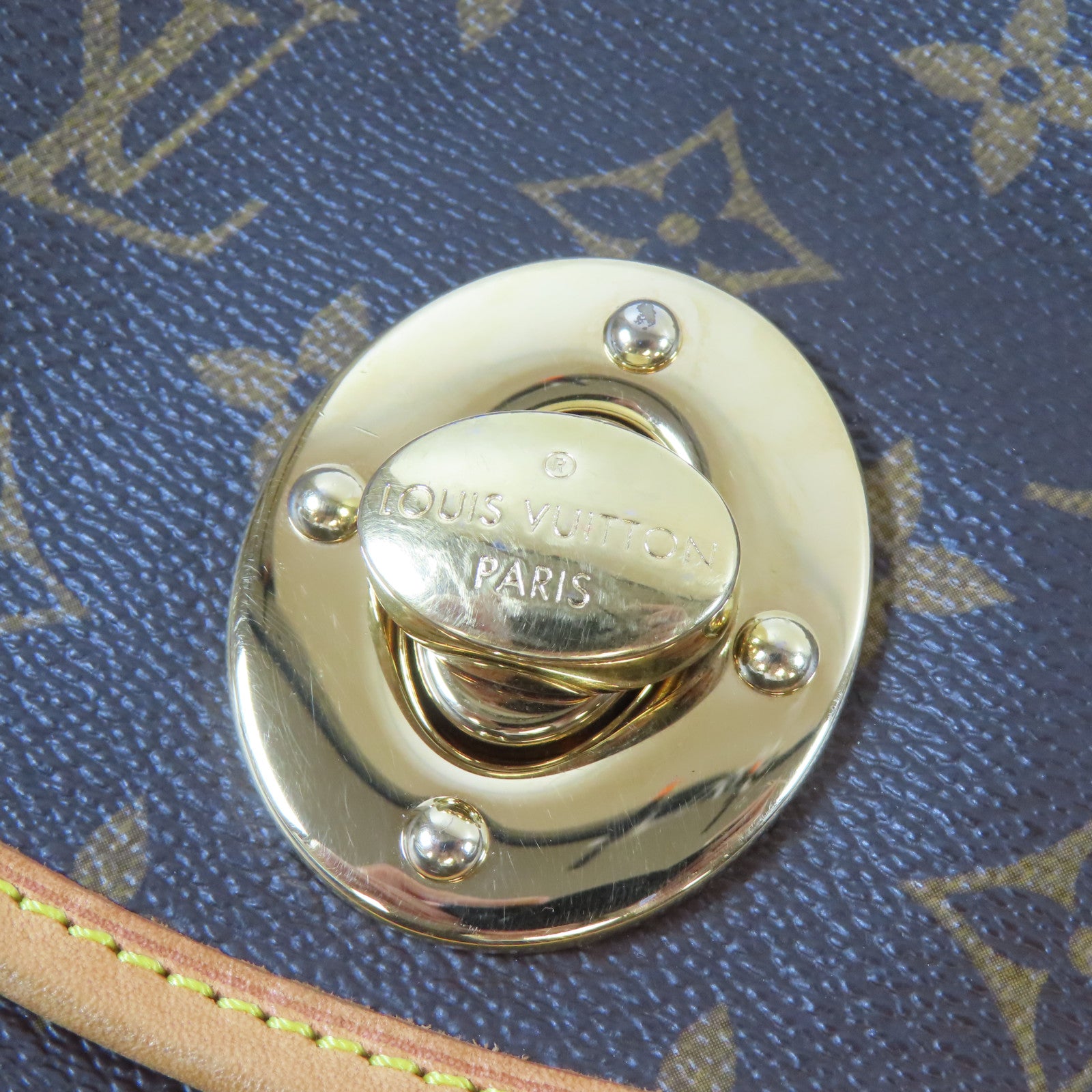 LOUIS VUITTON Monogram Tulum GM Shoulder Bag金扣肩背袋啡色