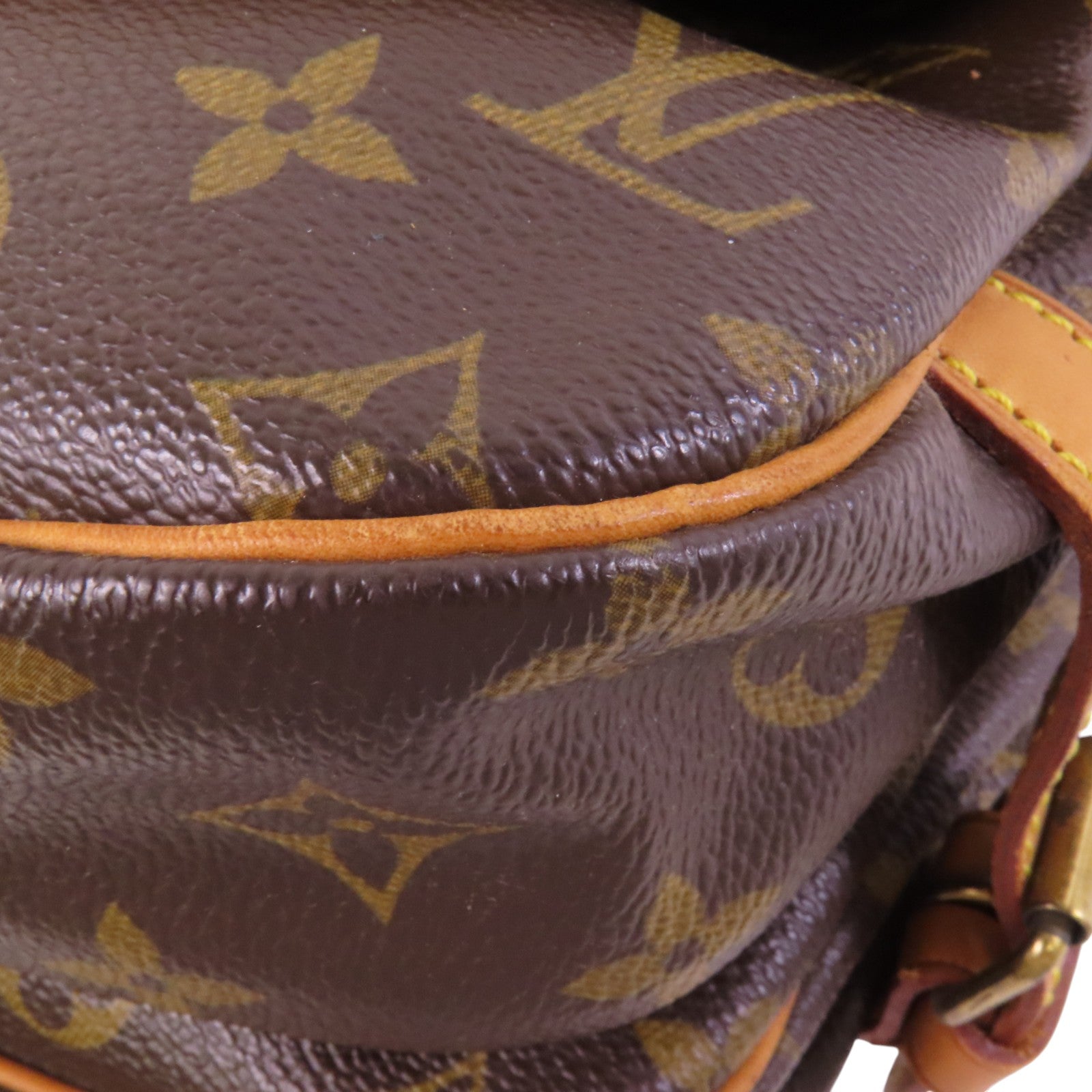 LOUIS VUITTON Monogram Saumur 30金扣肩背袋