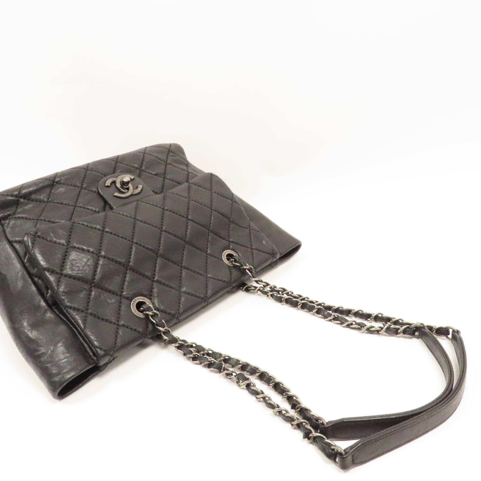 CHANEL 【激減優惠】菱格牛皮皮革Chain Shoulder銀扣鏈帶肩背袋黑色