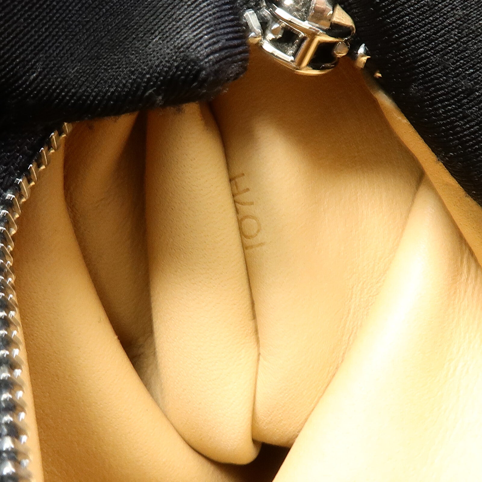 Delvaux 牛皮皮革Brillant East West手挽肩背兩用袋