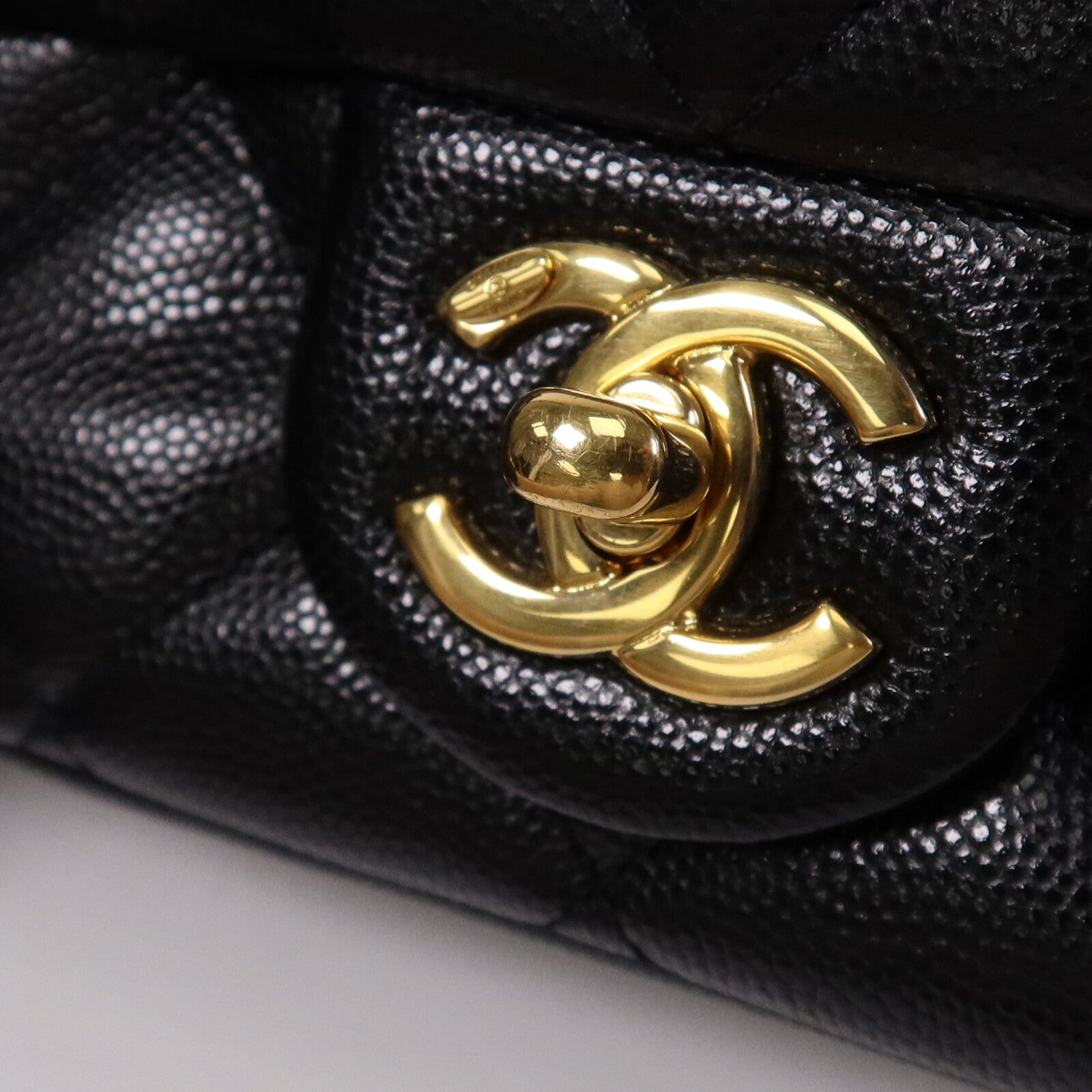 CHANEL 牛皮皮革Mini Flap Bag金扣鏈帶肩背袋