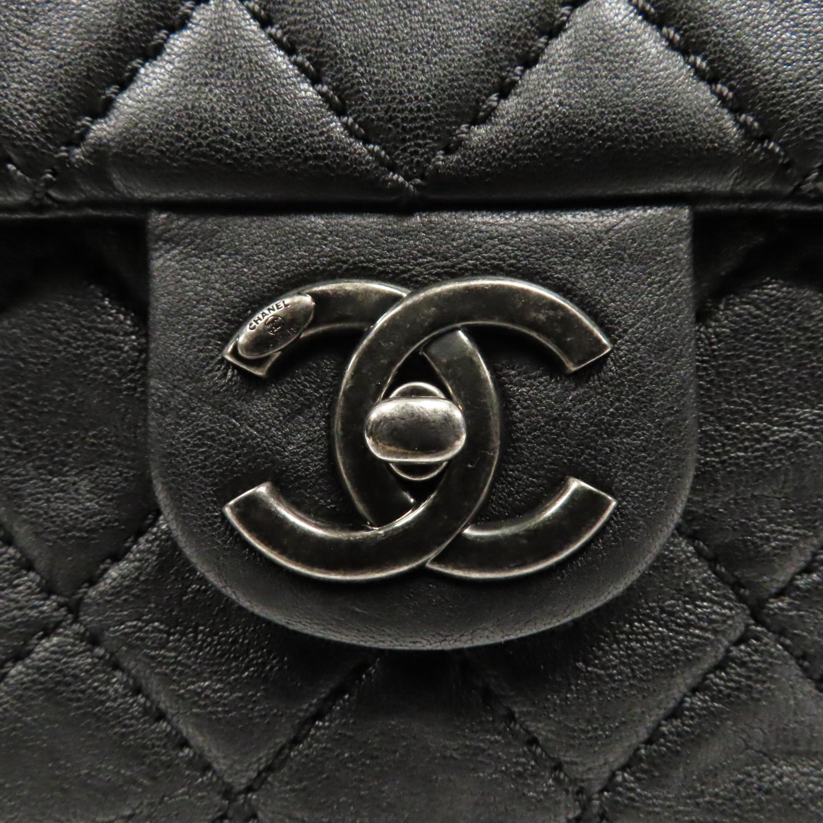 CHANEL 【激減優惠】菱格牛皮皮革Chain Shoulder銀扣鏈帶肩背袋黑色