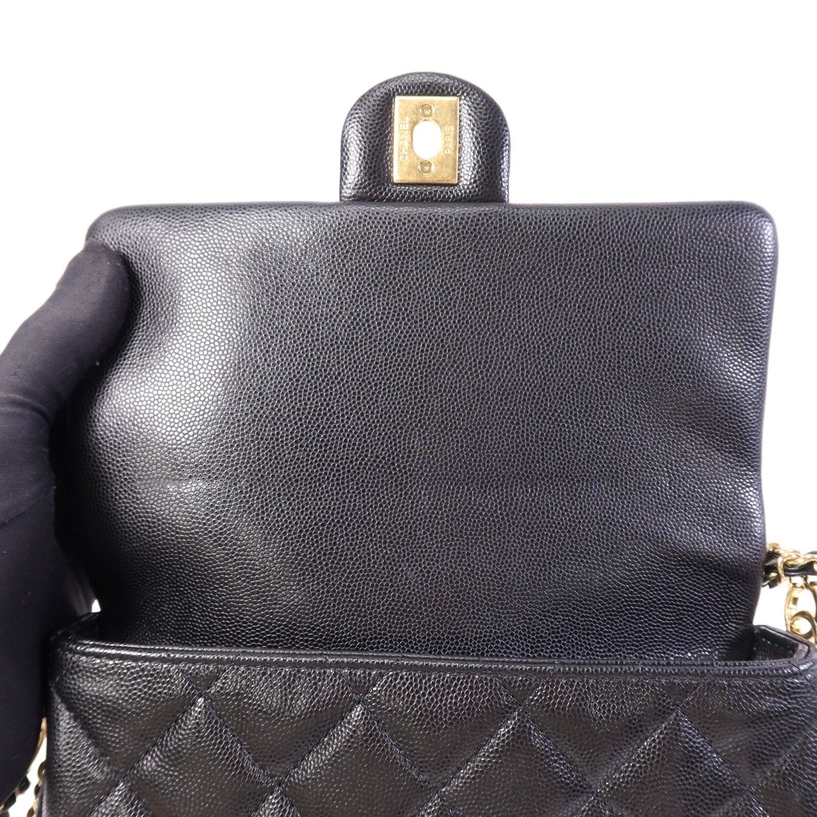 CHANEL 牛皮皮革Mini Flap Bag金扣鏈帶肩背袋