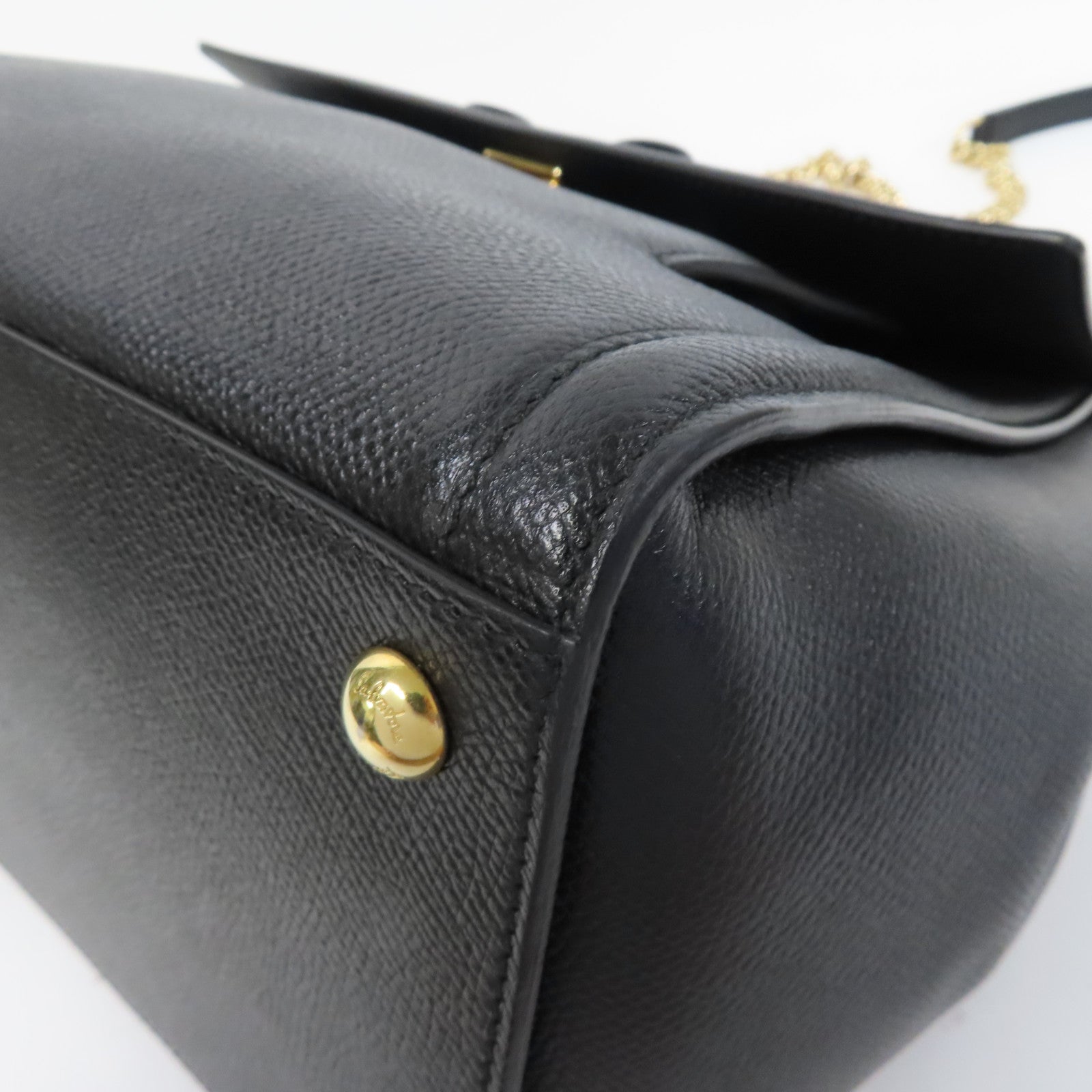 Salvatore Ferragamo 牛皮皮革2 Way Shoulder金扣手挽肩背兩用袋黑色