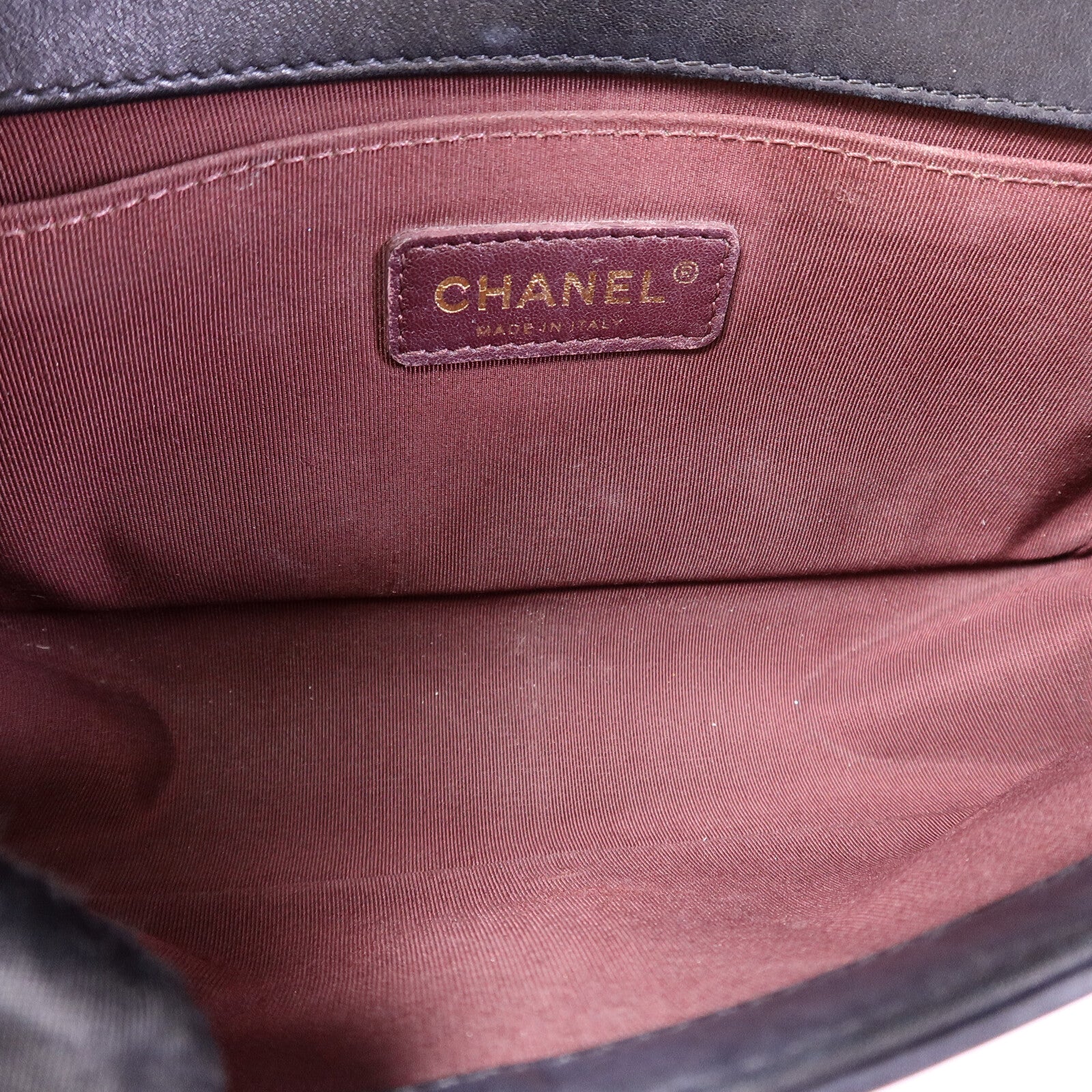 CHANEL 牛皮皮革Boy 25鏈帶肩背袋
