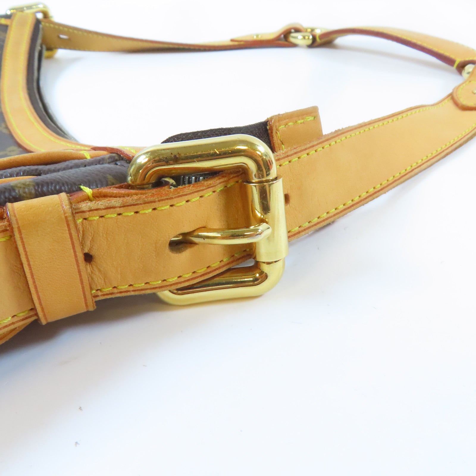 LOUIS VUITTON Monogram Tulum GM Shoulder Bag金扣肩背袋啡色