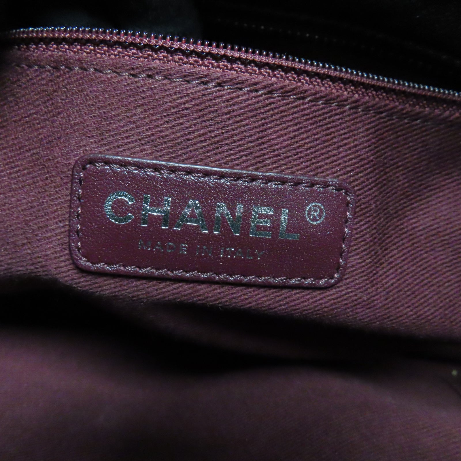 CHANEL 【激減優惠】菱格牛皮皮革Chain Shoulder銀扣鏈帶肩背袋黑色