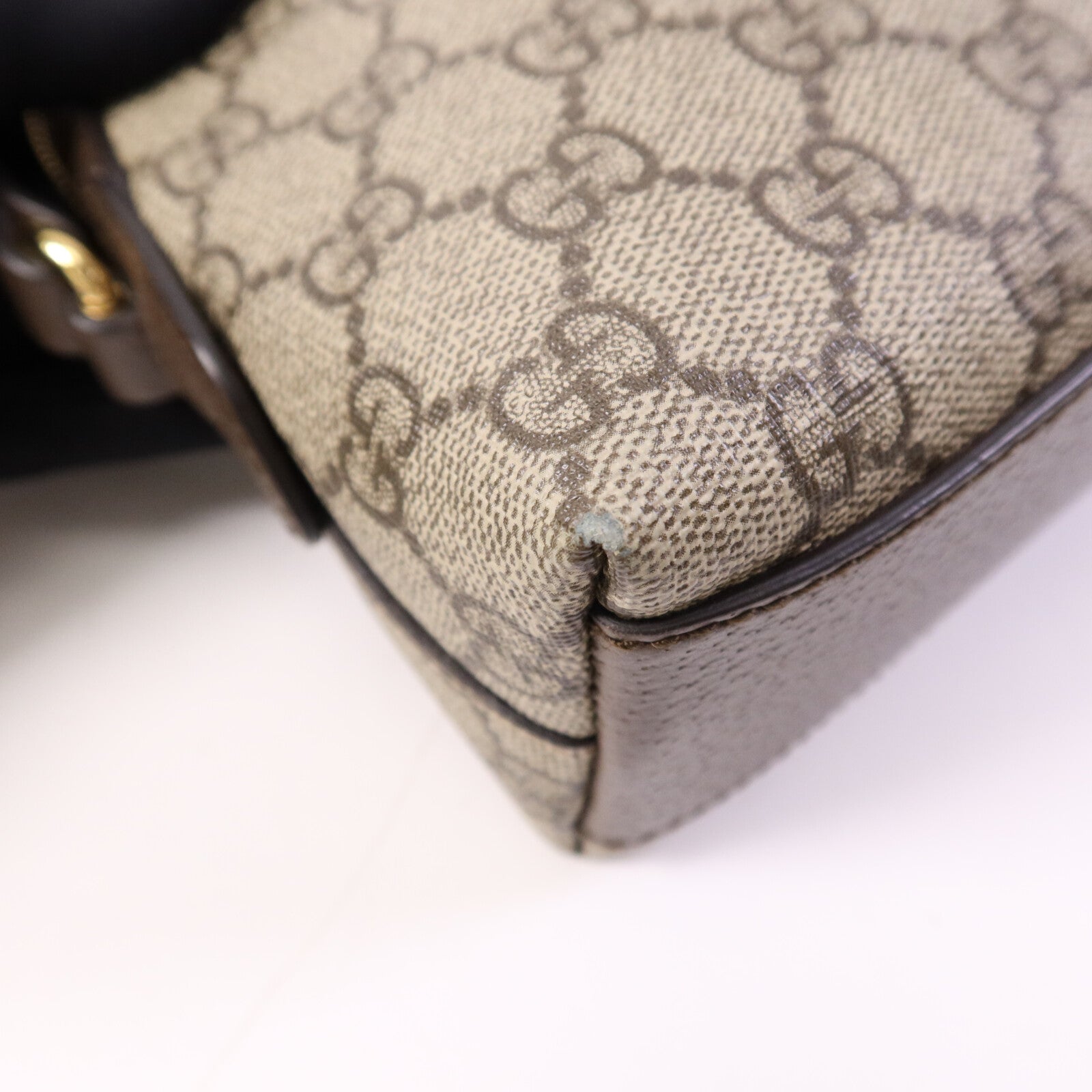 GUCCI 塗層帆布Ophidia GG金扣肩背袋