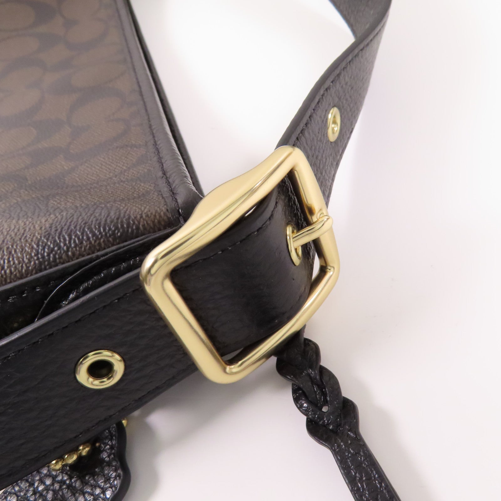 COACH 塗層帆布Shoulder Bag金扣肩背袋