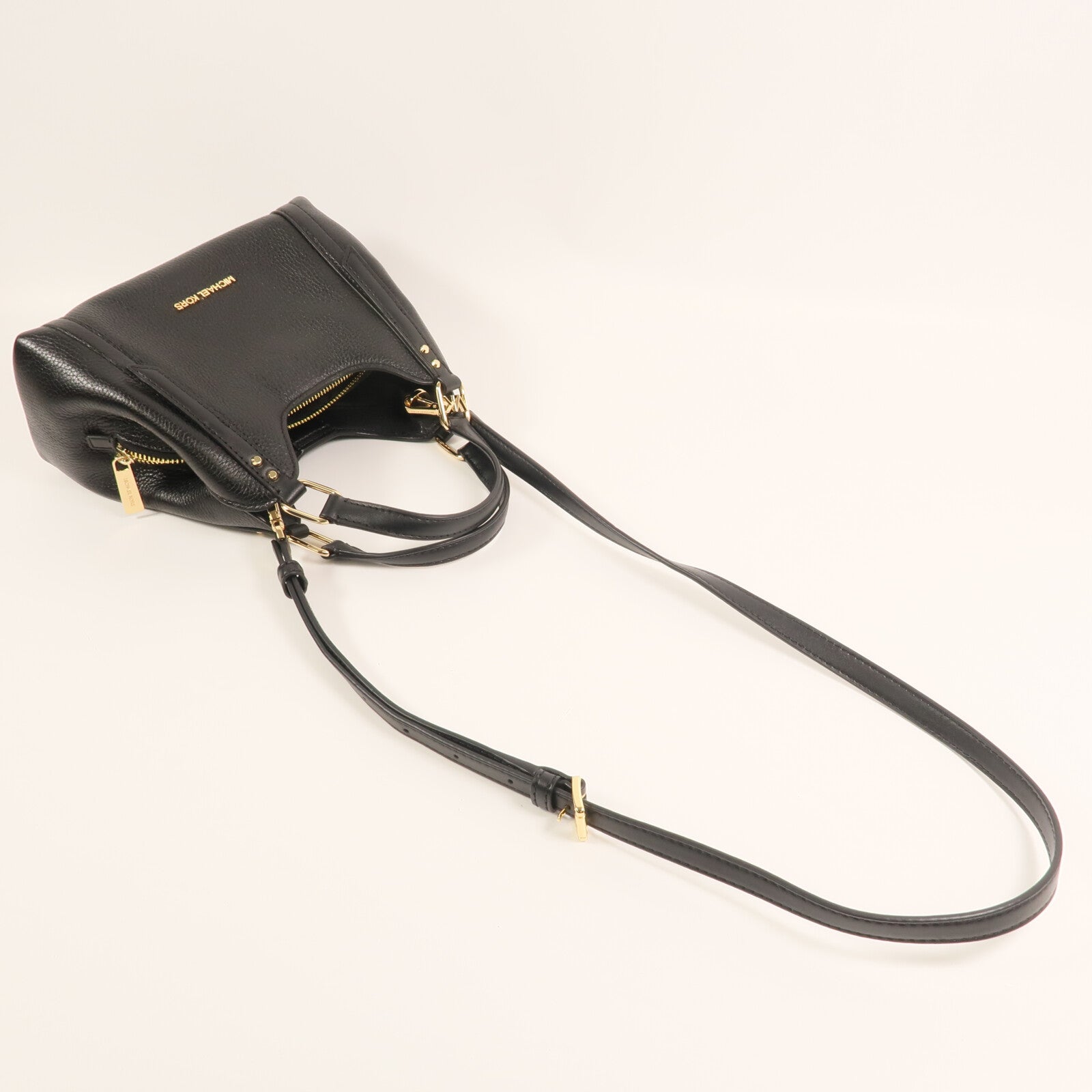 Michael Kors 牛皮皮革Shoulder Bag金扣手挽肩背兩用袋