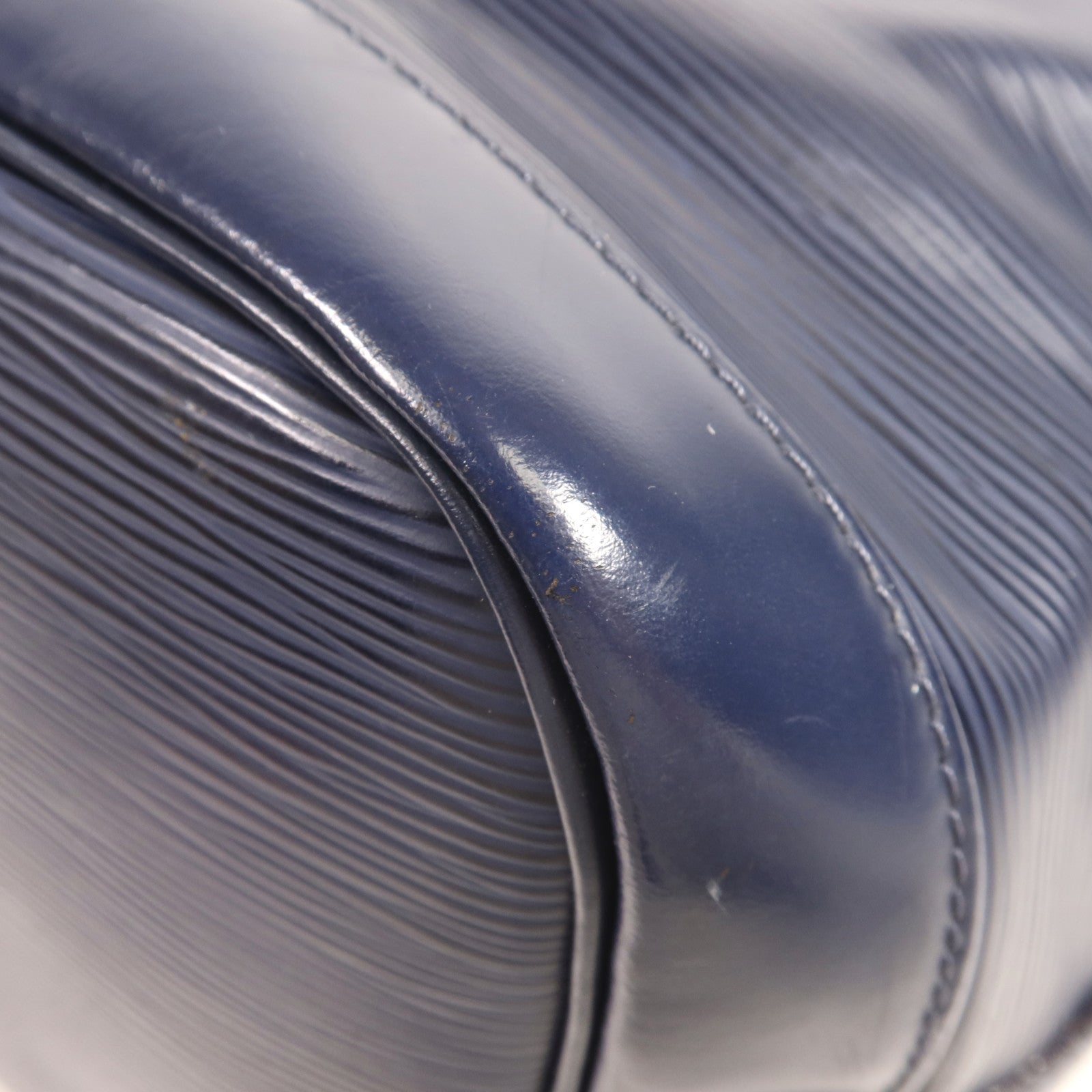 LOUIS VUITTON Epi NeoNoe MM銀扣肩背袋