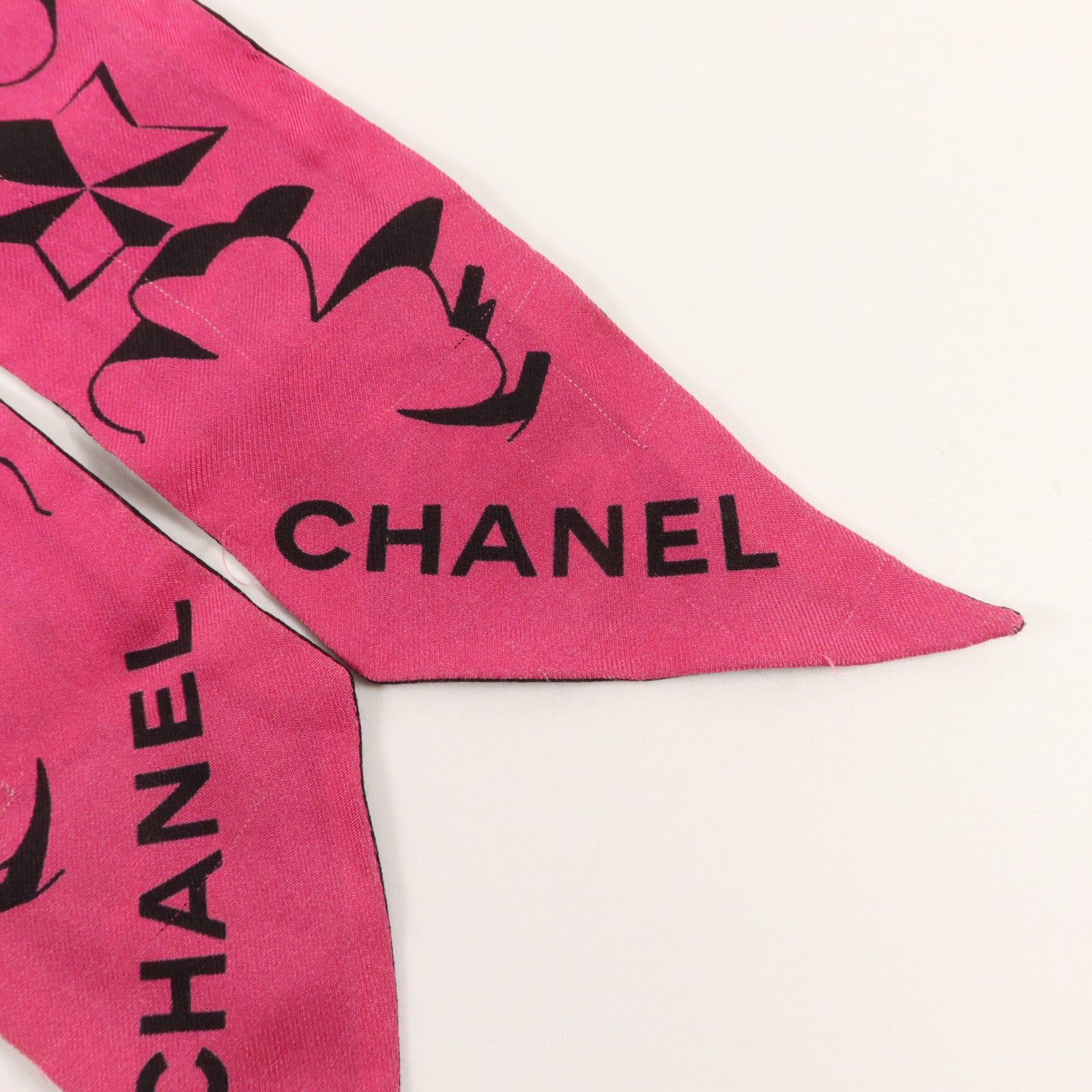 CHANEL 絲質Scarf絲巾