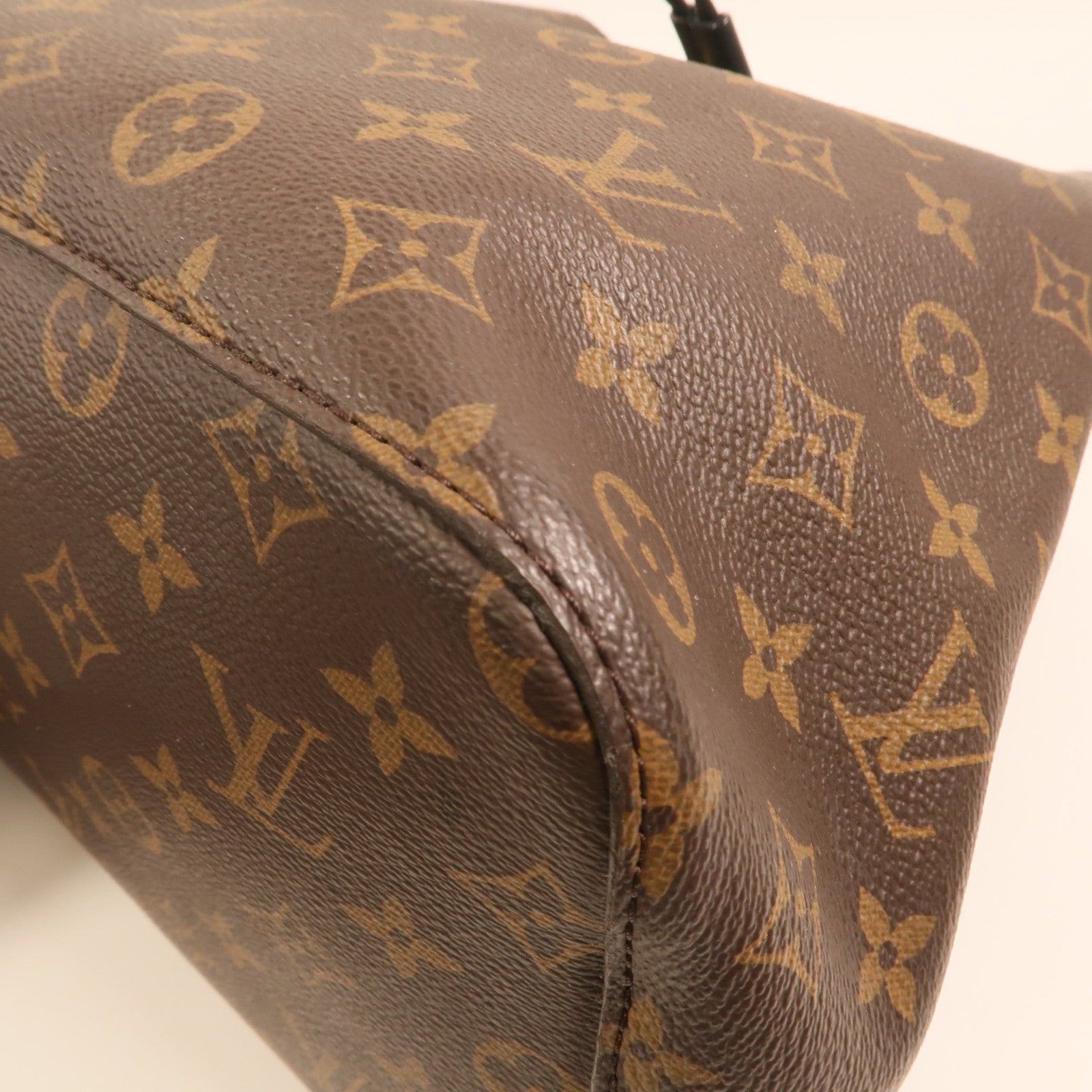 LOUIS VUITTON Monogram Neo Noe MM金扣肩背袋