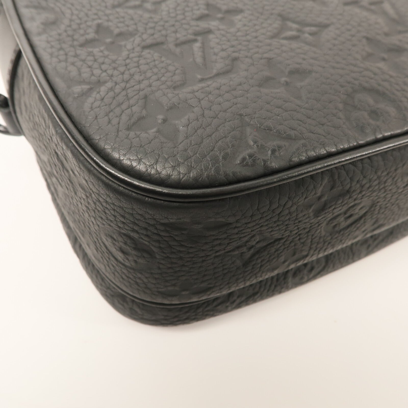 LOUIS VUITTON Monogram Taurillon S Lock肩背袋