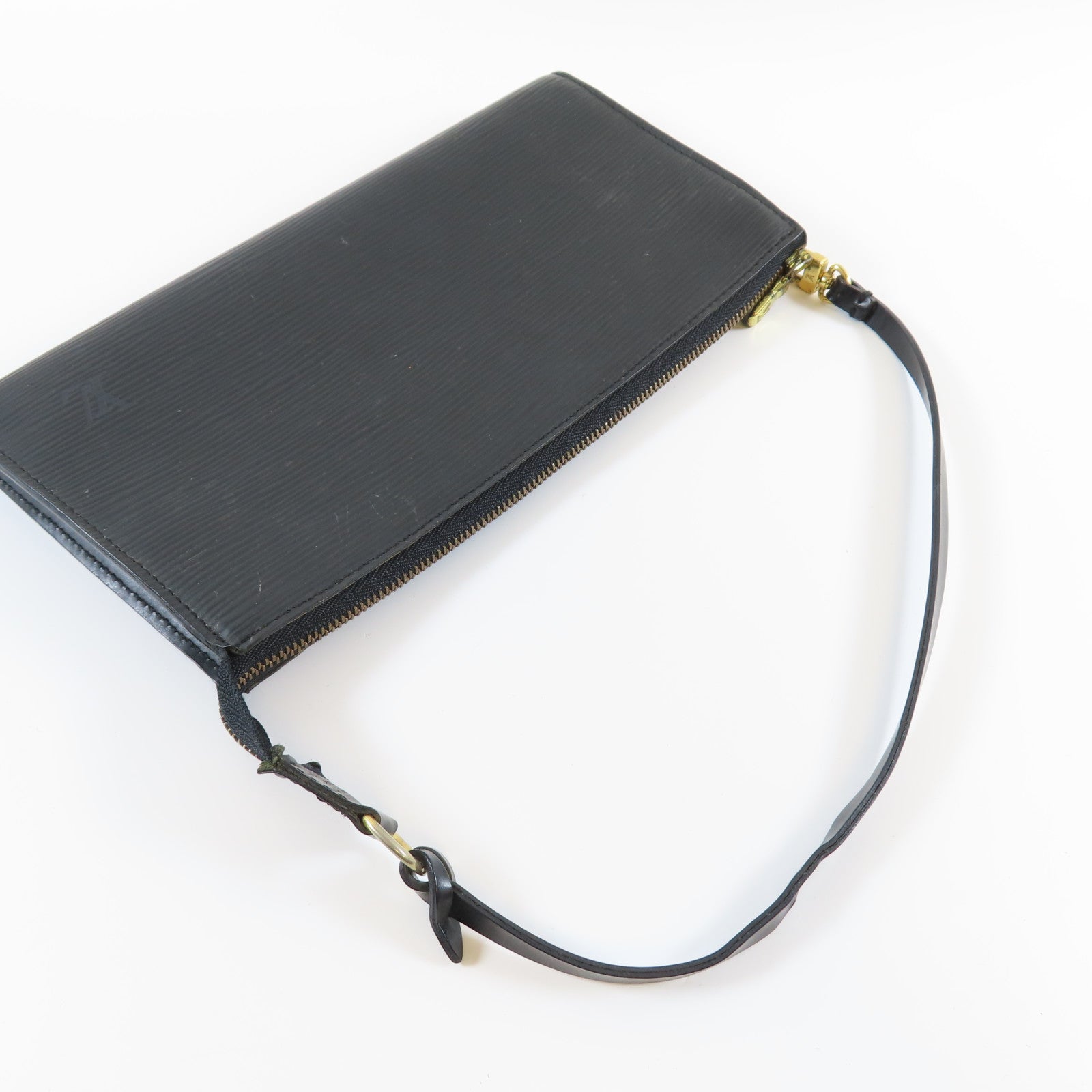 LOUIS VUITTON 【激減優惠】Epi Pochette Accessoires金扣肩背袋黑色