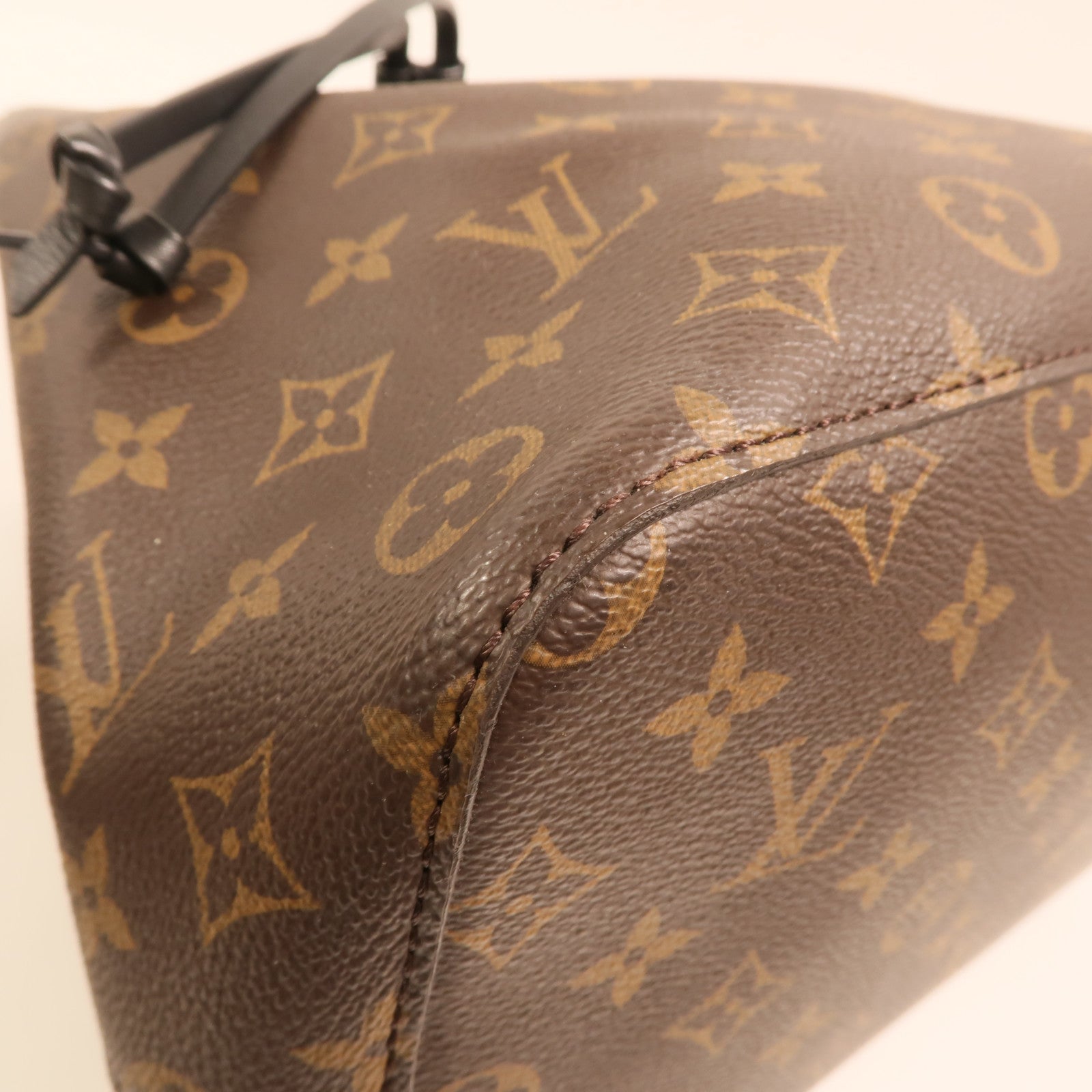 LOUIS VUITTON Monogram Neo Noe MM金扣肩背袋
