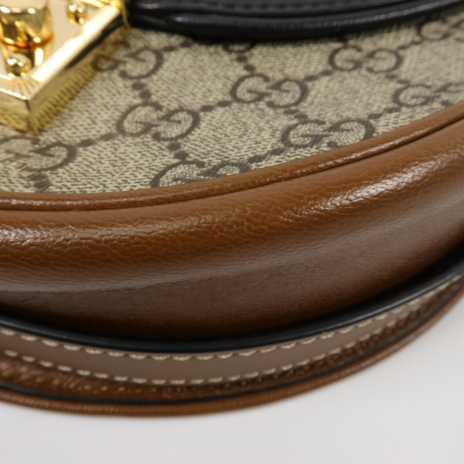 GUCCI 塗層帆布Padlock Saddle Small肩背袋
