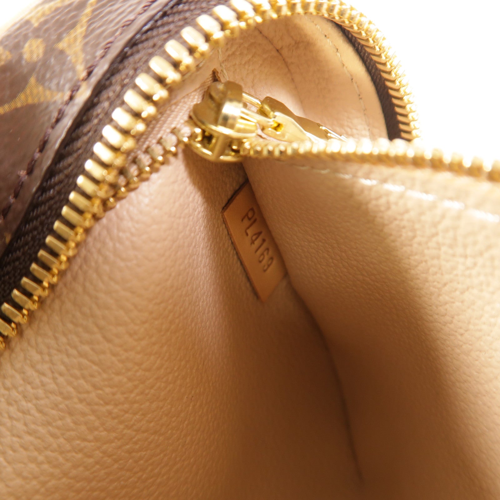 LOUIS VUITTON Monogram Nice BB金扣手挽袋棕色