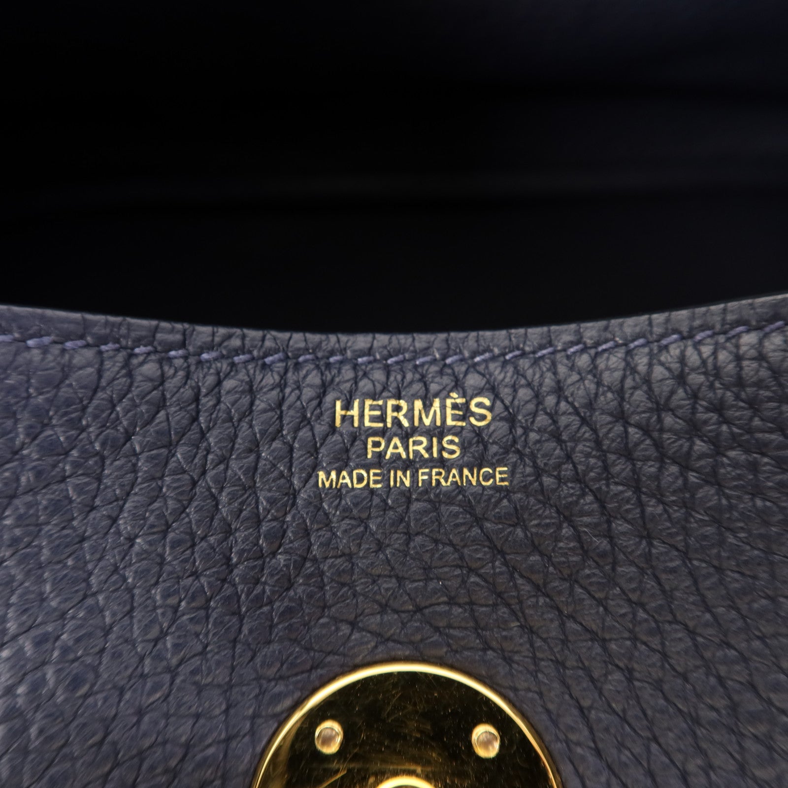 HERMES Clemence皮革Lindy 30金扣手挽肩背兩用袋Bleu Nuit