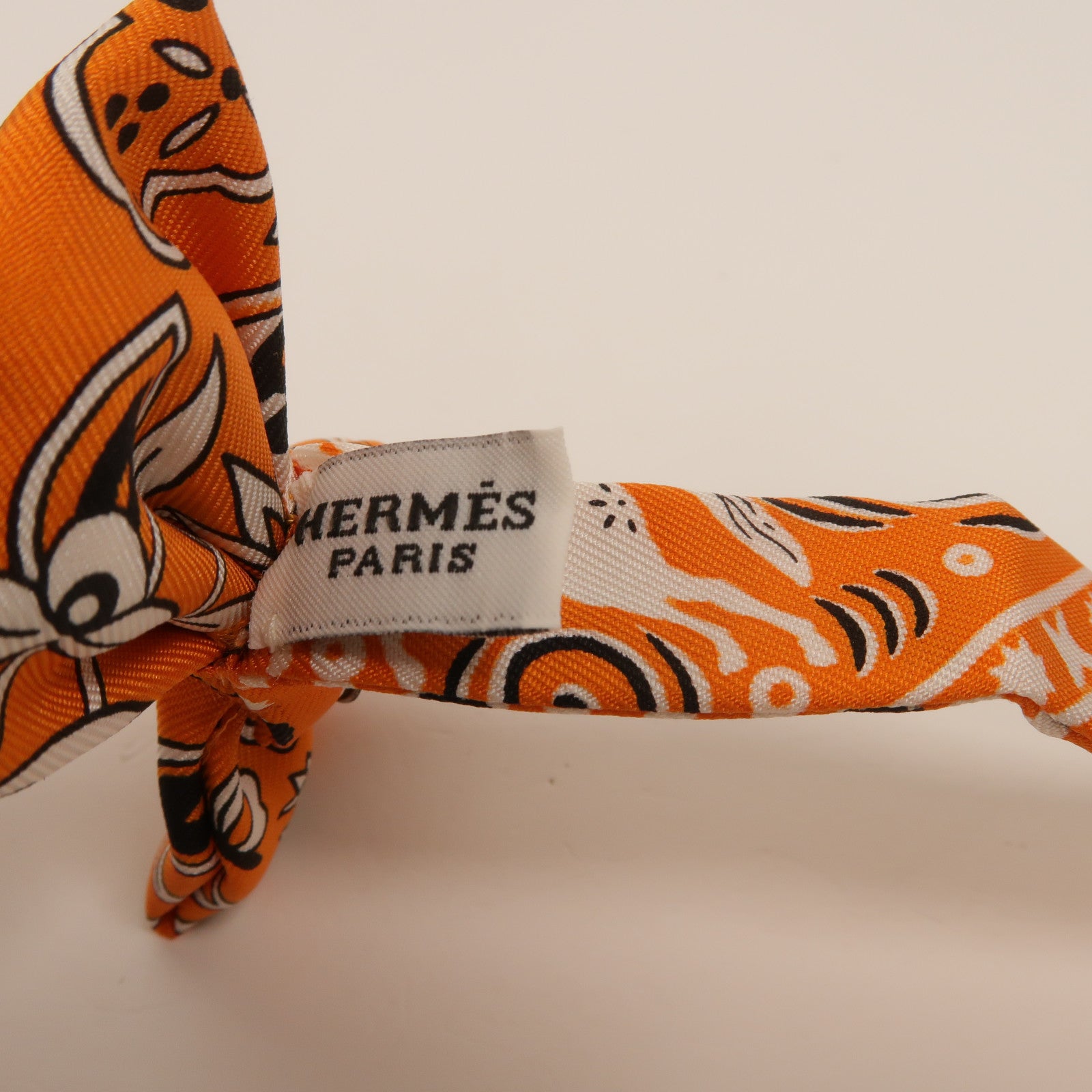 HERMES 絲質Bowtie領結