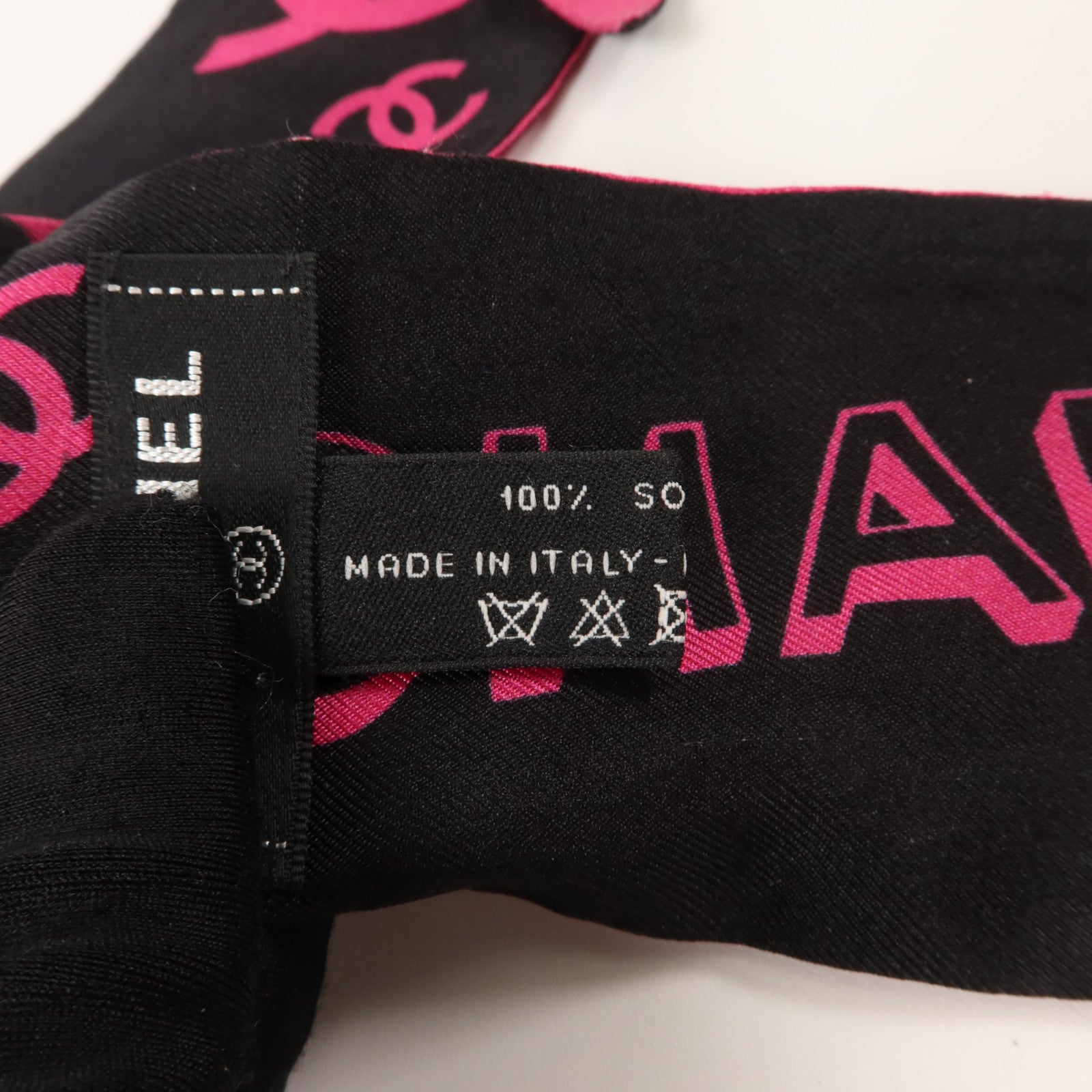 CHANEL 絲質Scarf絲巾