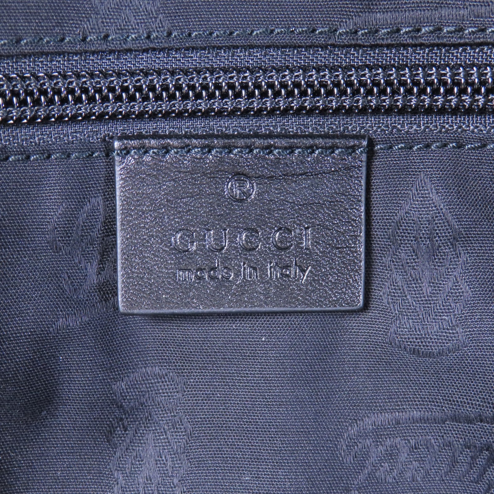 GUCCI 塗層帆布Backpack銀扣背包