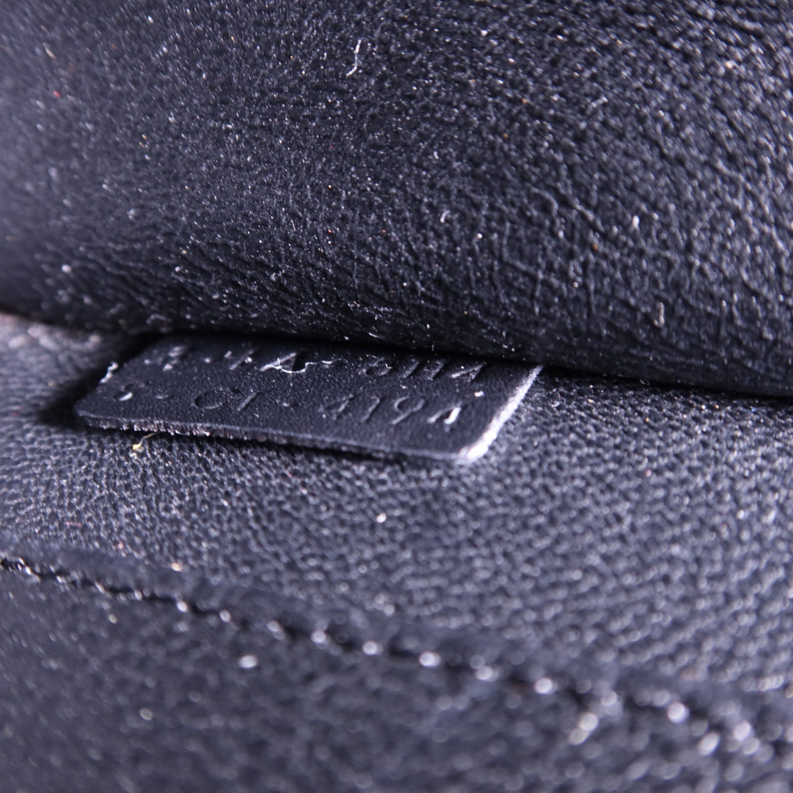 CELINE 牛皮皮革Nano Luggage金扣手挽肩背兩用袋