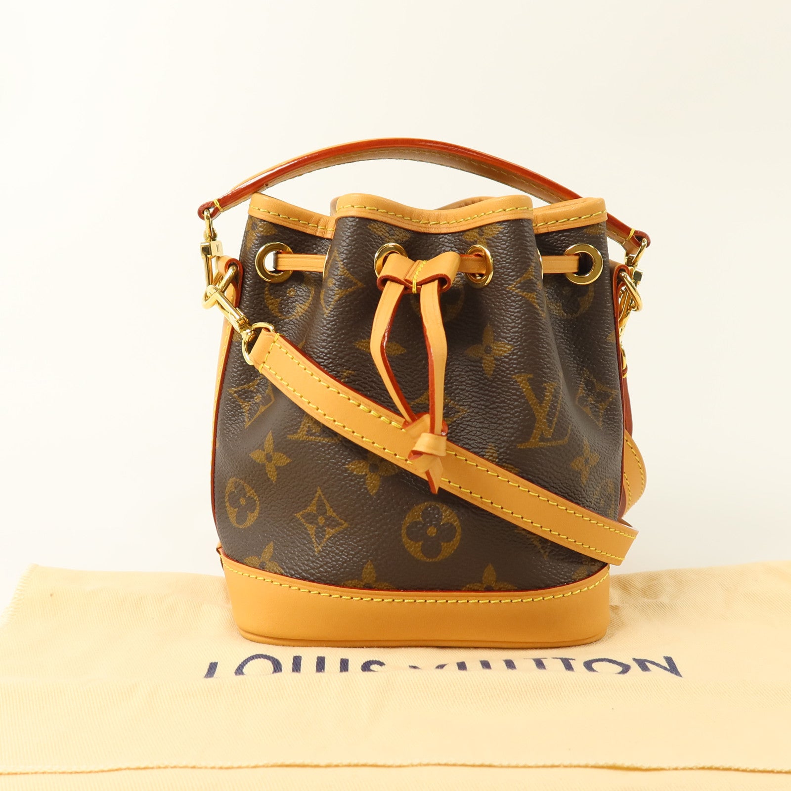 LOUIS VUITTON Monogram Nano Noe金扣手挽肩背兩用袋