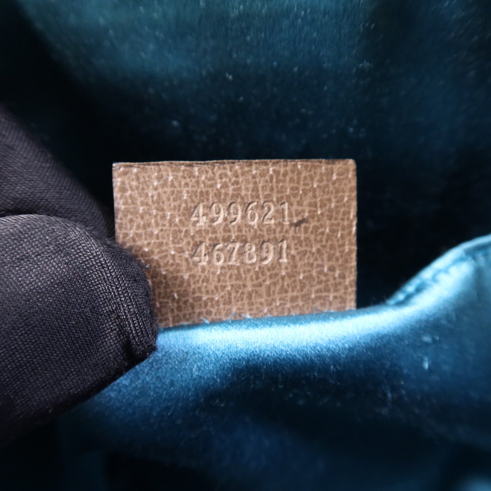 GUCCI 塗層帆布Ophidia GG金扣肩背袋