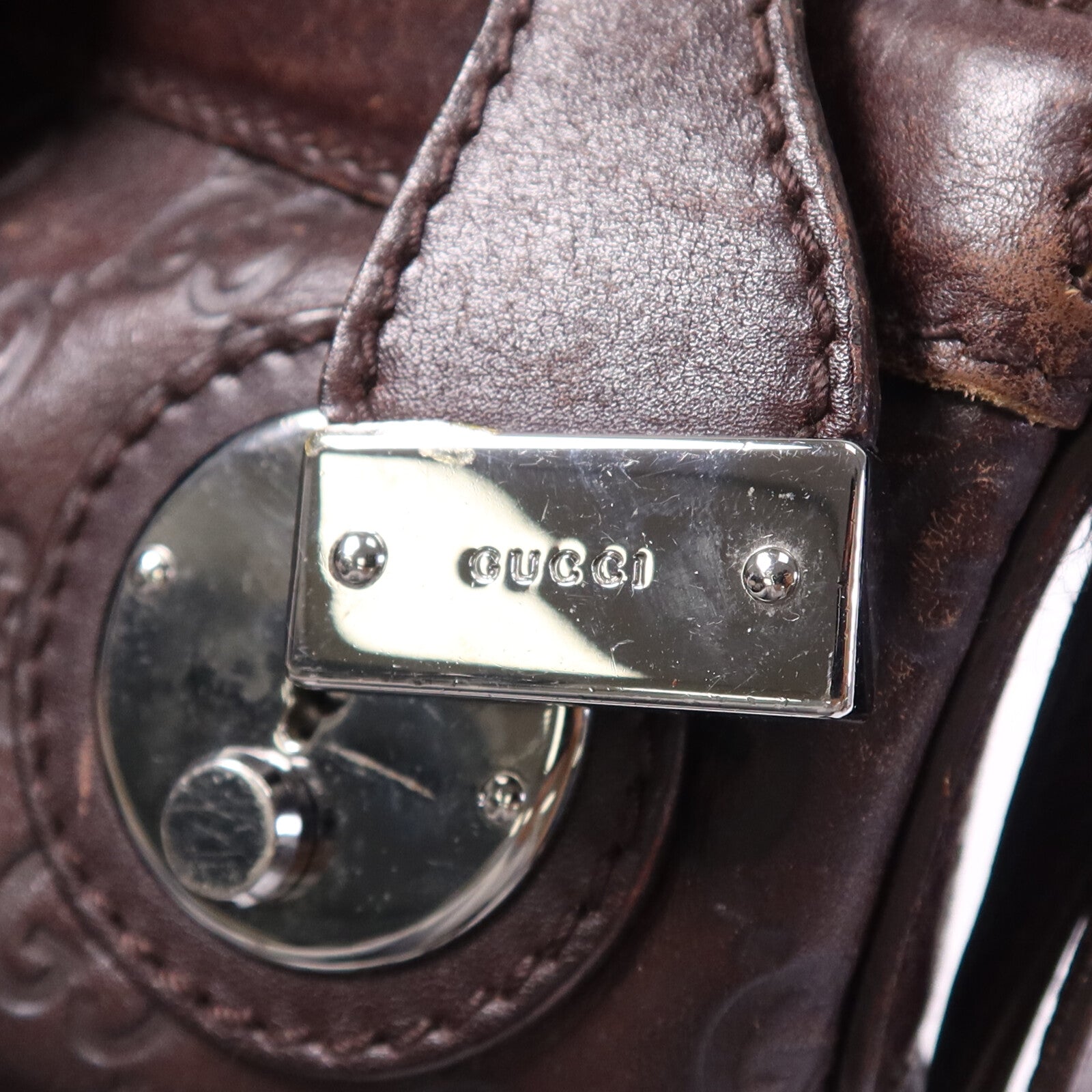 GUCCI 牛皮皮革Shoulder Bag銀扣肩背袋