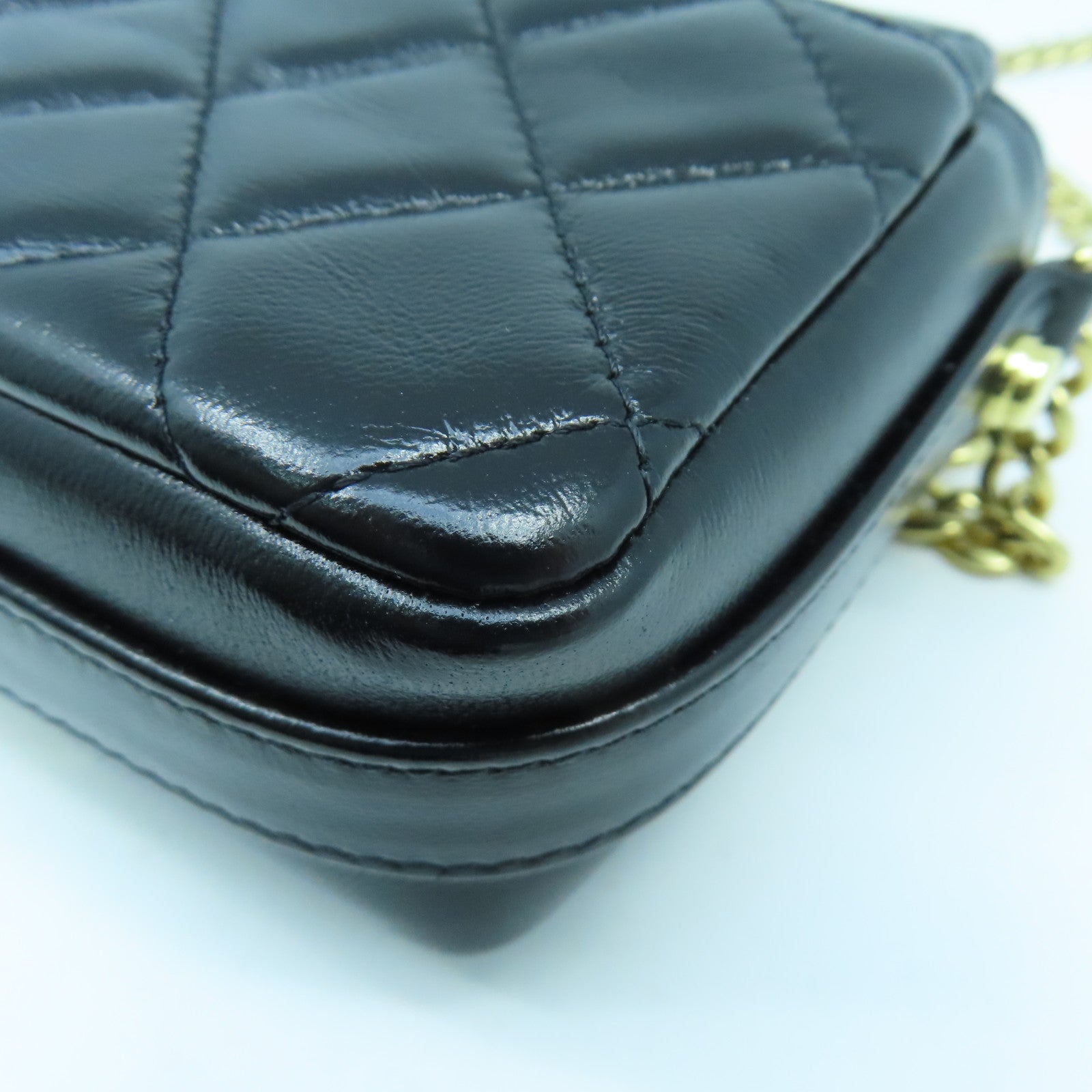 CHANEL 菱格皮革Mini Chain Bag金扣鏈帶肩背袋黑色