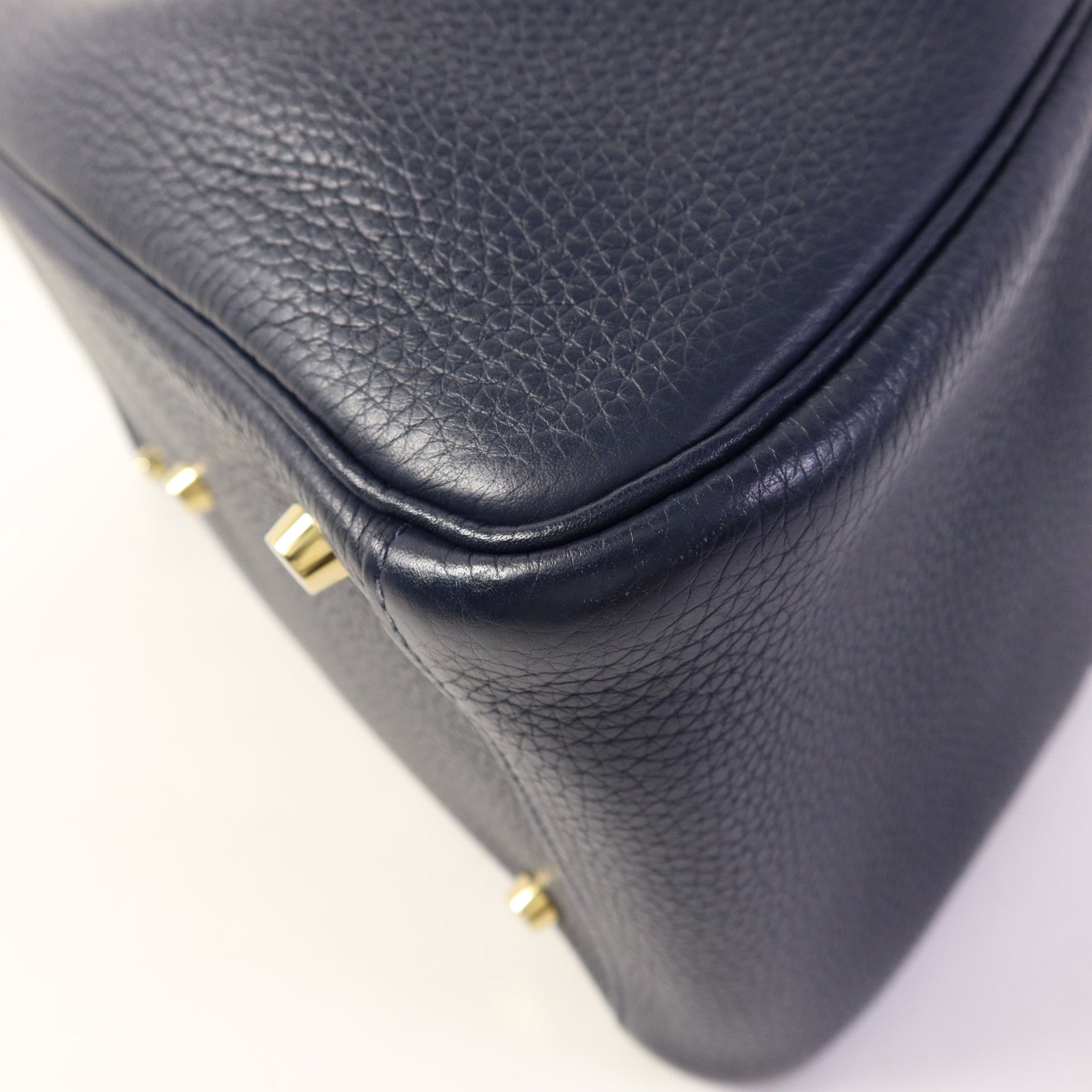 HERMES Clemence皮革Lindy 30金扣手挽肩背兩用袋Bleu Nuit