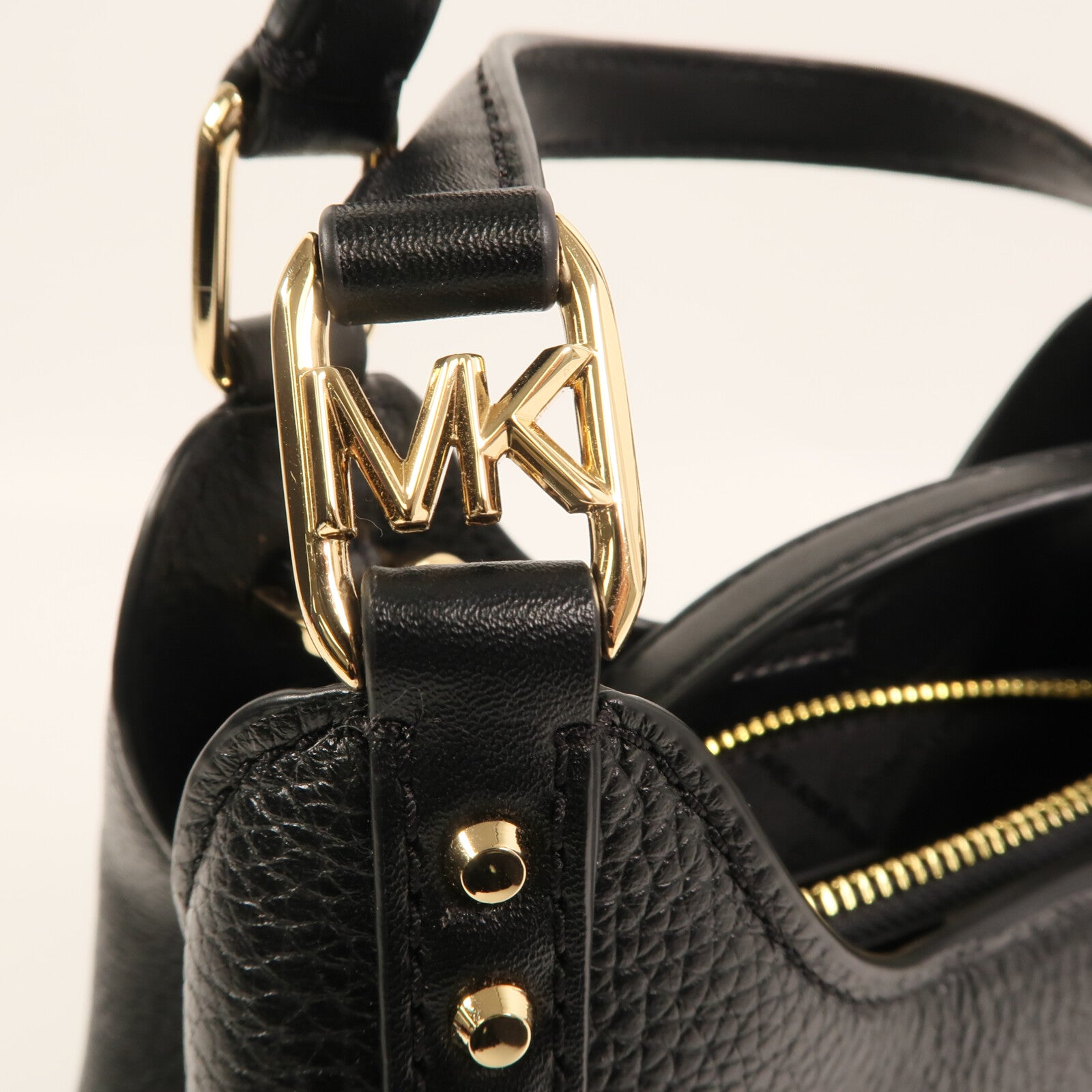 Michael Kors 牛皮皮革Shoulder Bag金扣手挽肩背兩用袋