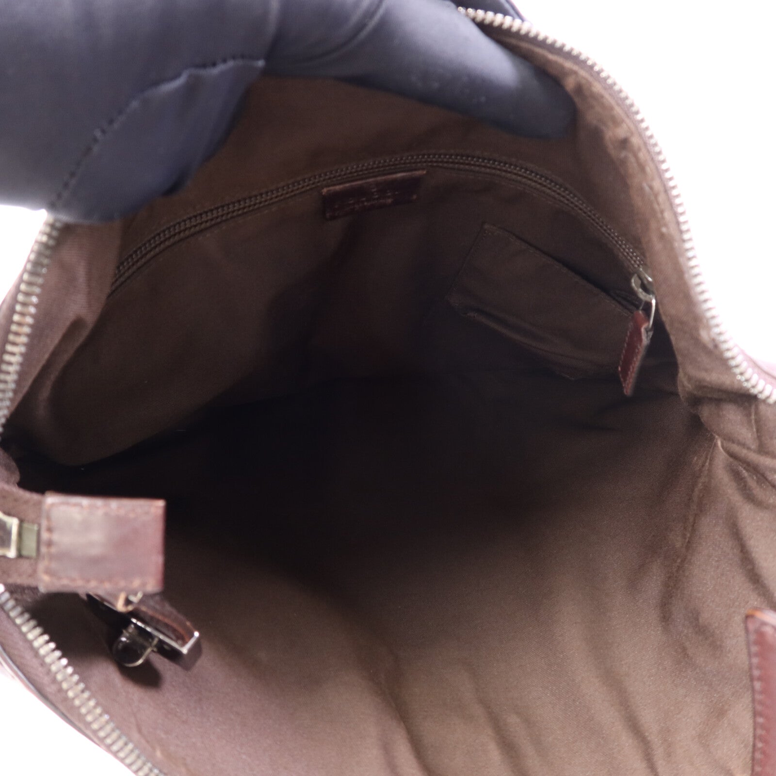 GUCCI 牛皮皮革Shoulder Bag銀扣肩背袋