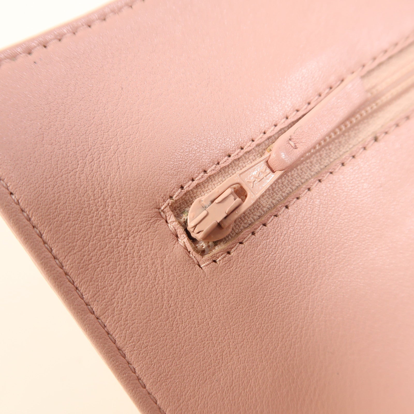 CHANEL 牛皮皮革WOC Wallet On Chain銀扣鏈帶肩背袋